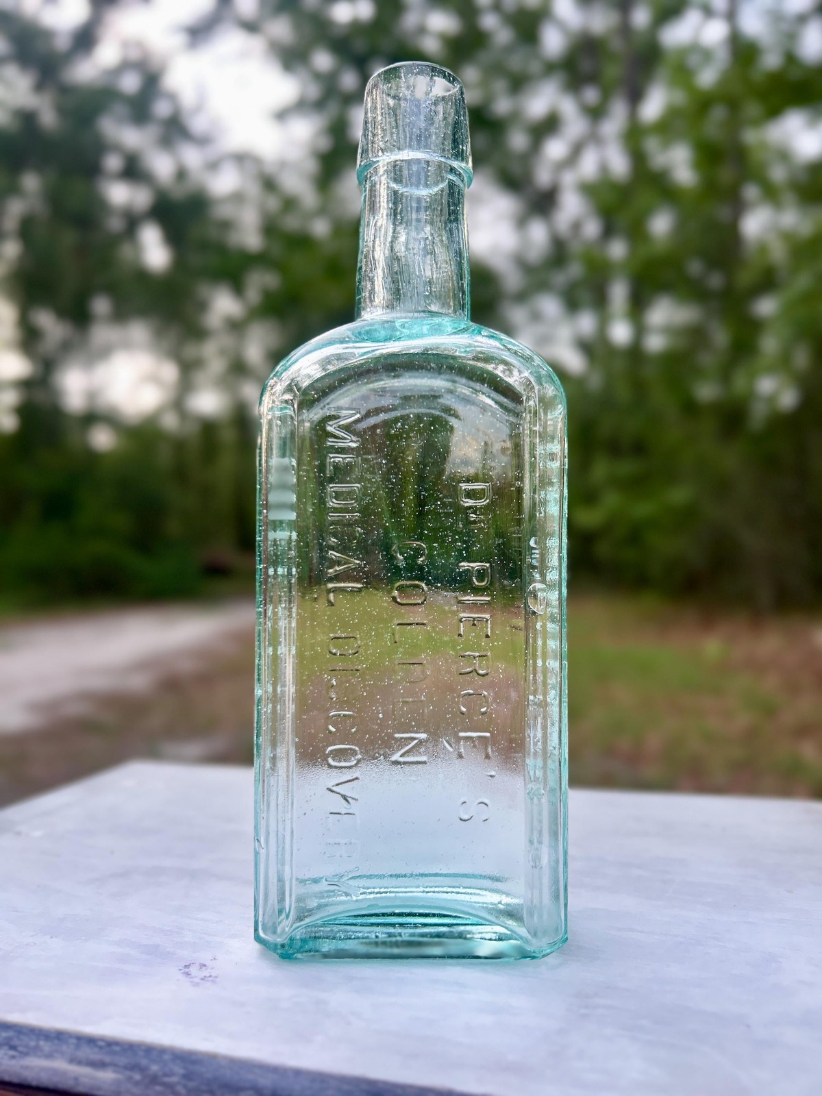 Antique Dr. Pierce\'s Golden Medical Discovery Bottle Aqua Applied Top Buffalo NY