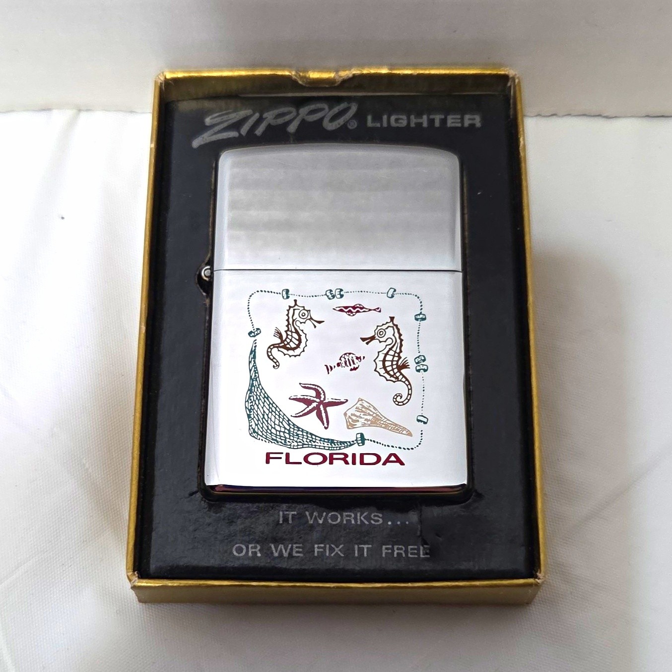 Vintage Zippo 352 Venetian 1974 Florida Seashells  NOS NEVER FILLED/FIRED