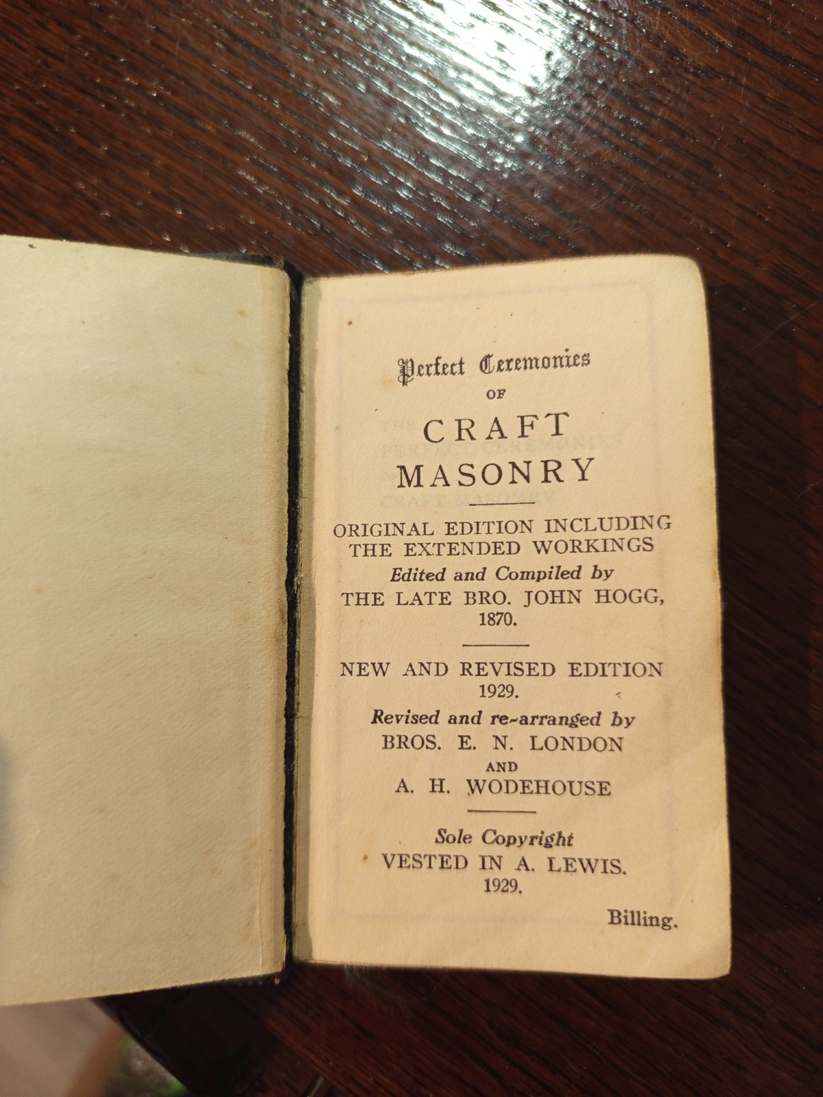 1931 The Perfect Ceremonies of Craft Masonry  Freemasonry masonic/569