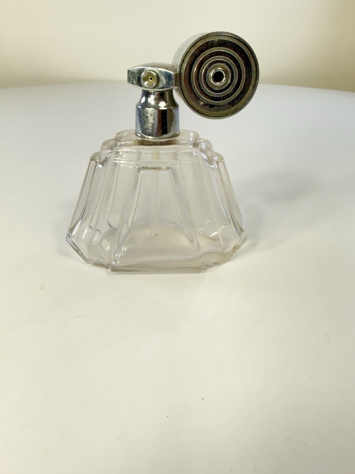Vintage French Art Deco Perfume Atomizer Vintage French Art Deco Perfume Atomizer