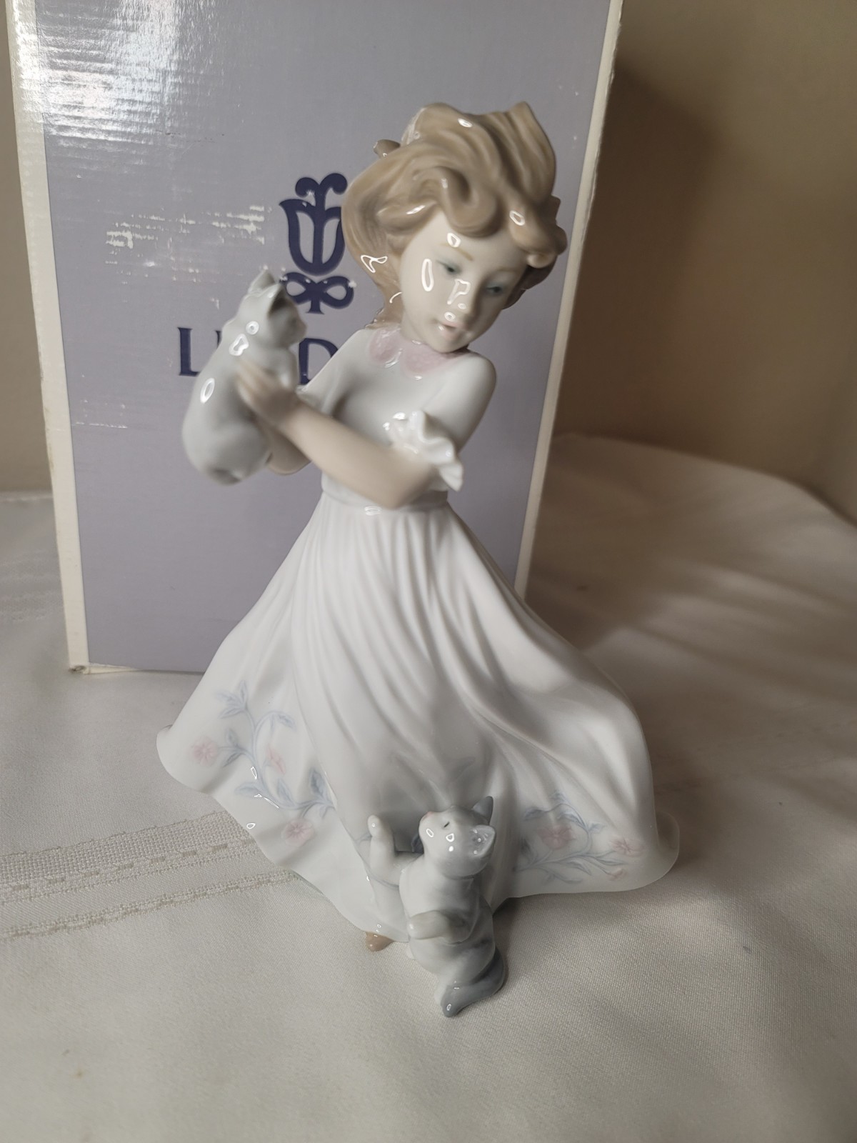 Lladro Porcelain Figurine \