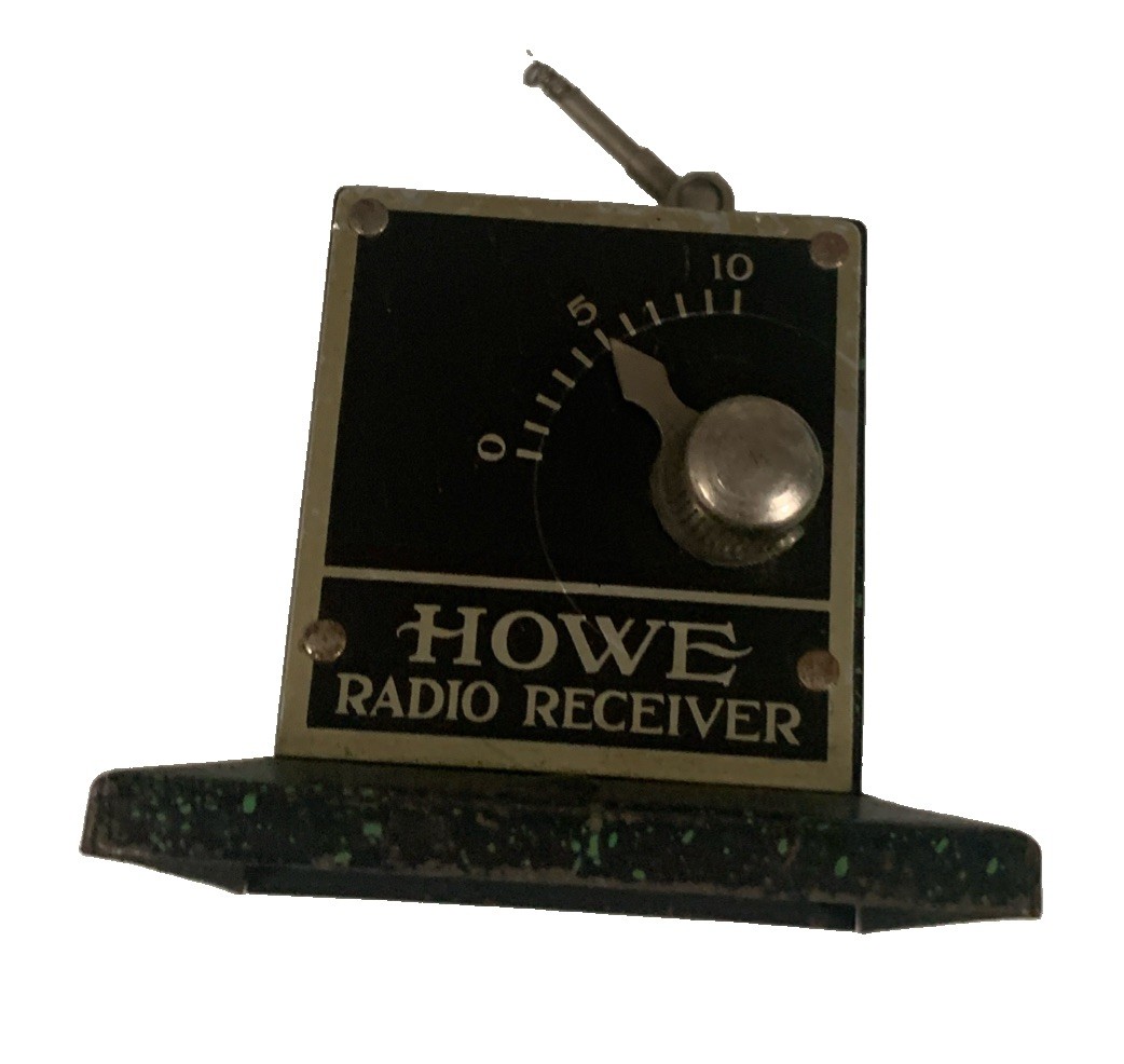 1920s HOWE CRYSTAL RADIO RECEIVER - Rare Antique 1920s HOWE CRYSTAL RADIO RECEIVER - Rare Antique