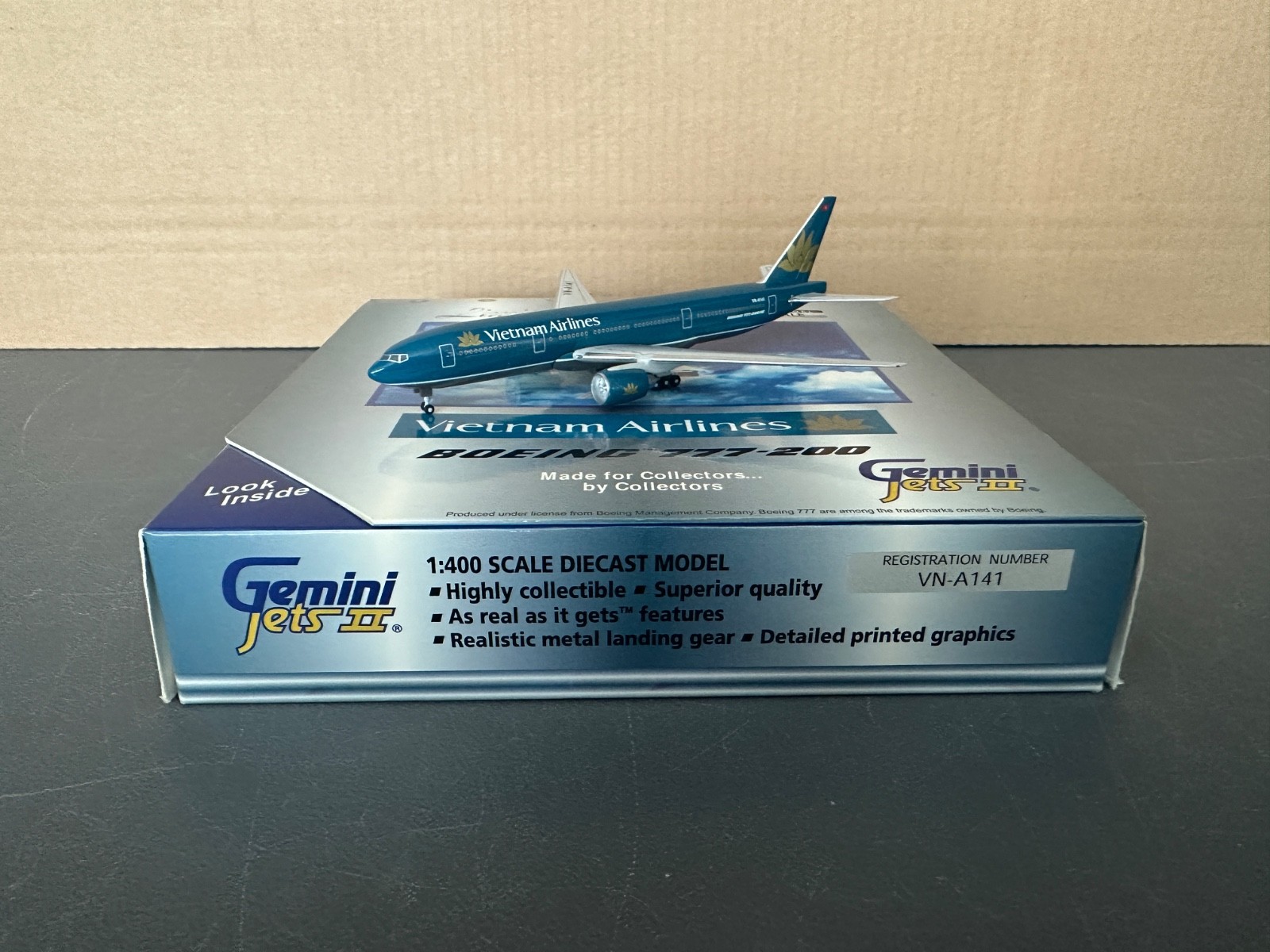 Gemini Jets GJHVN408 Vietnam Airlines 777-200 VN-A141 1:400 Diecast