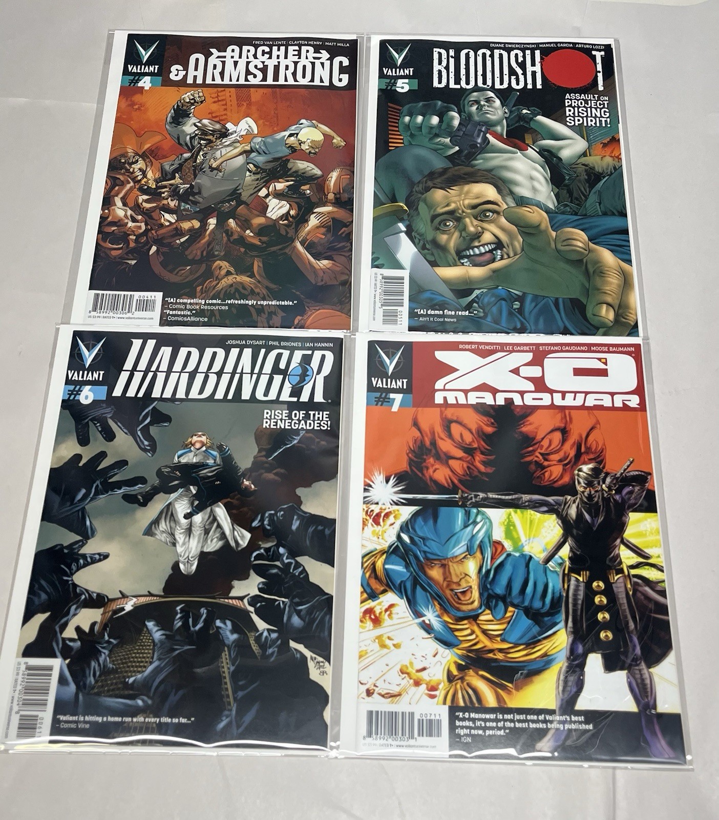 Lot of 4 Valiant Comic Books Lot of 4 Valiant Comic Books