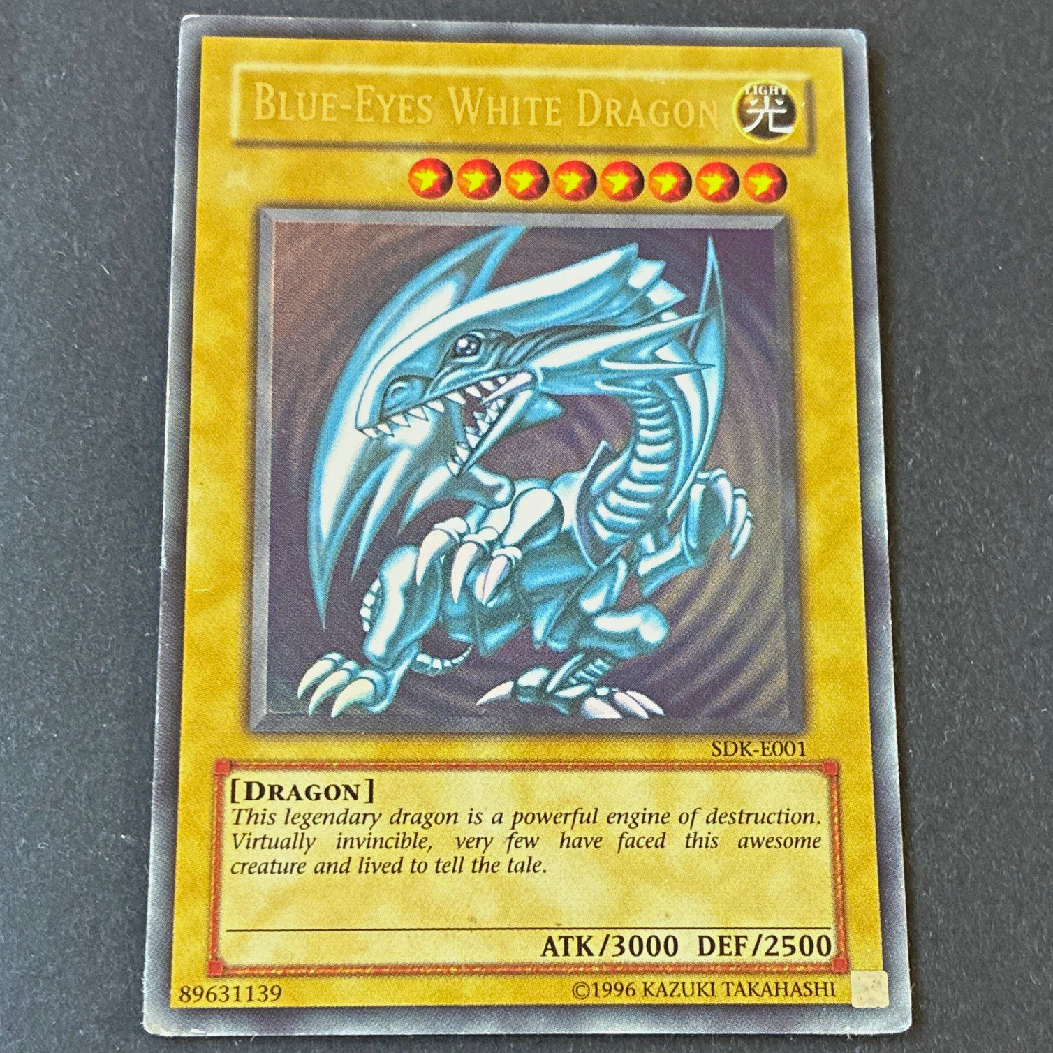 Konami Yugioh TCG Blue-Eyes White Dragon SDK-E001 Ultra Rare 2nd Ed Holo B+ Konami Yugioh TCG Blue-Eyes White Dragon SDK-E001 Ultra Rare 2nd Ed Holo B+