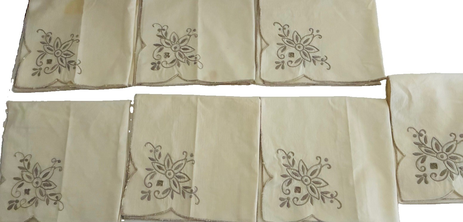 VINTAGE MADEIRA LINEN TABLE NAPKINS 7 PC SET IVORY FLORAL EMBROIDERY 16\ VINTAGE MADEIRA LINEN TABLE NAPKINS 7 PC SET IVORY FLORAL EMBROIDERY 16\