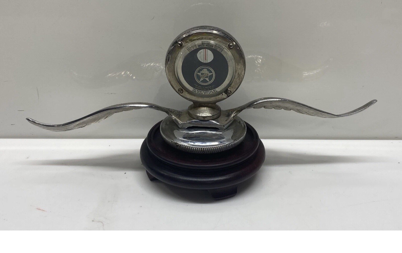 Vintage Boyce MotoMeter Radiator-Cap Temperature Gauge Nicely Mounted Vintage Boyce MotoMeter Radiator-Cap Temperature Gauge Nicely Mounted