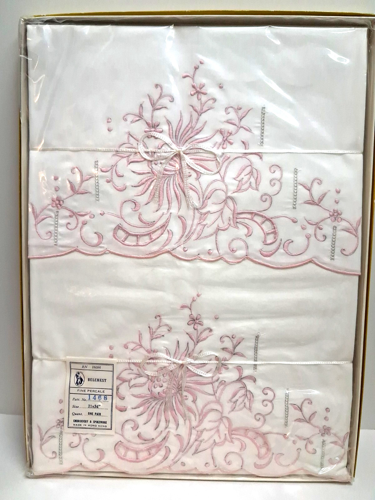 NIB VTG Belcrest Percale Set of 2 \'Madeira Style\' Pillowcase Pink Embroid Floral