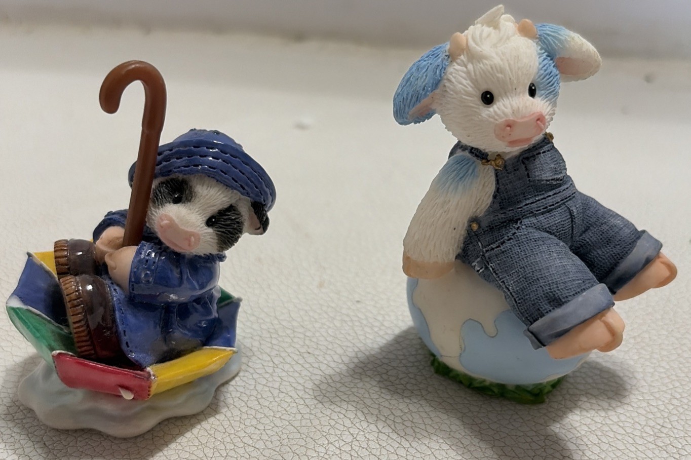 Mary’s Moo Moos Figurines Lot of 2 Enesco Cow Rainy Day Egg Vintage 1990s