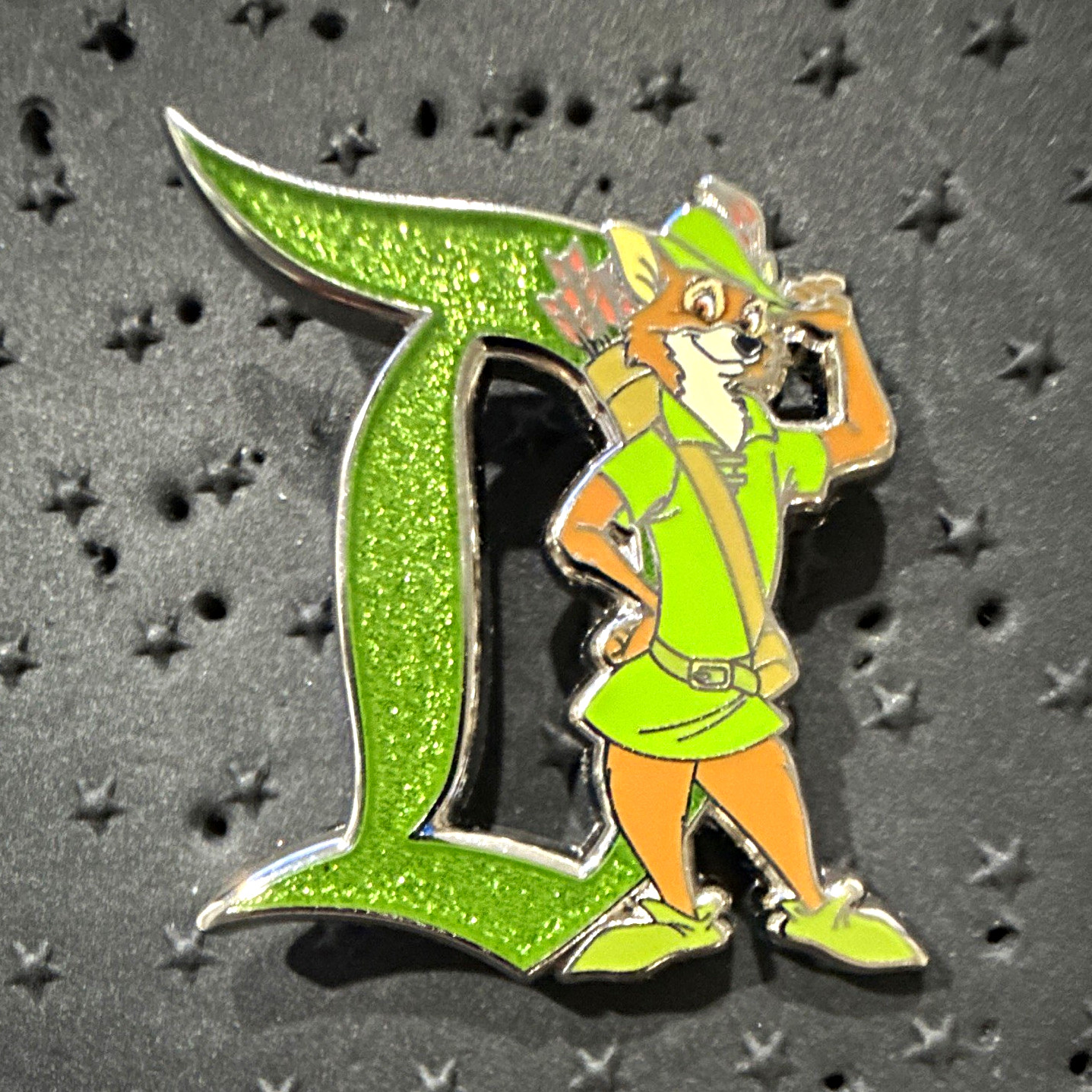 Robin Hood Glitter Diamond Disney D Fantasy Pin Magical Trends LE 100