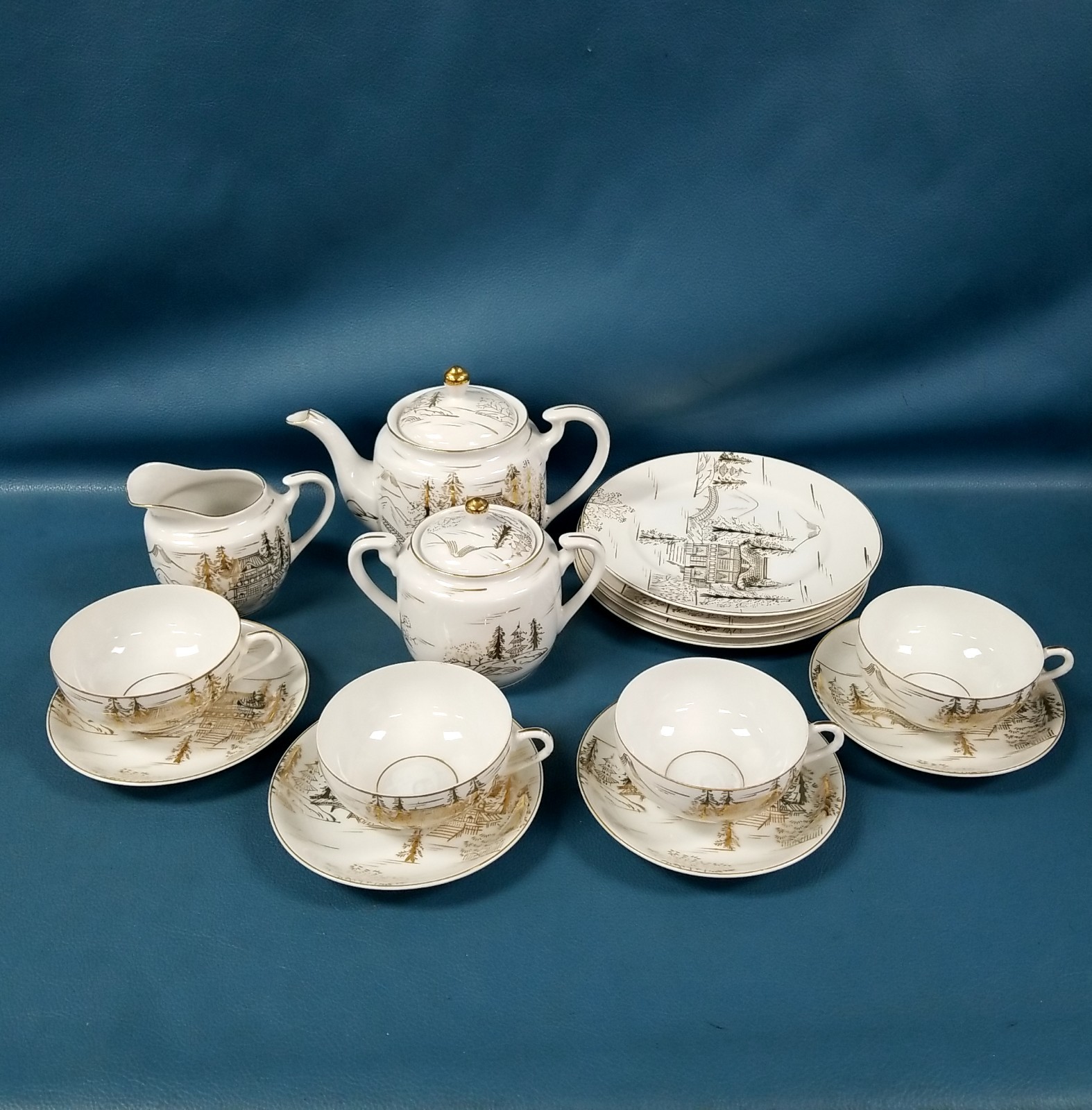 VTG Japanese Kutani Porcelain Tea Set for 4 Gold Painted Mt. Fuji on White