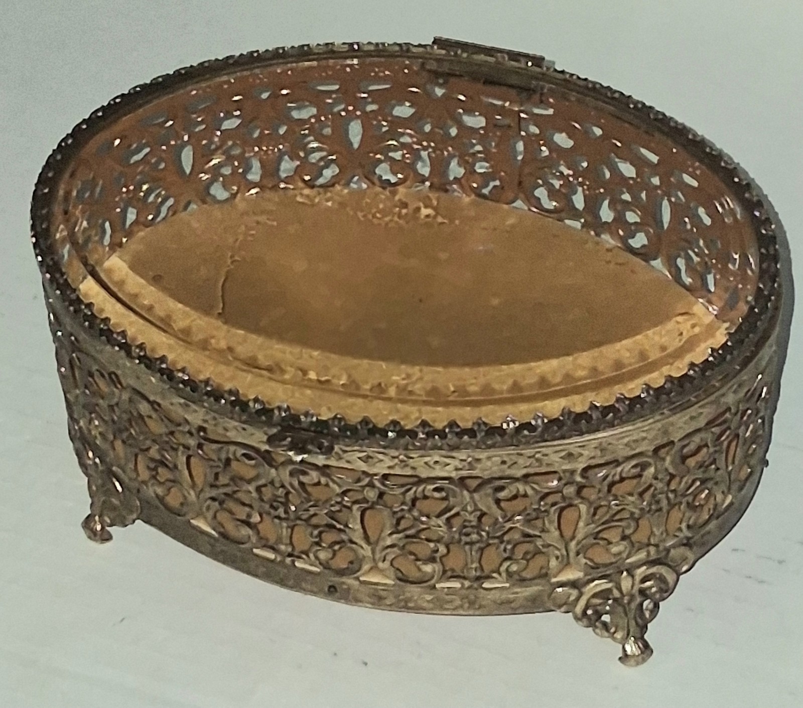 Vintage 1950's Matson Hollywood Regency ormolu metal jewelry box