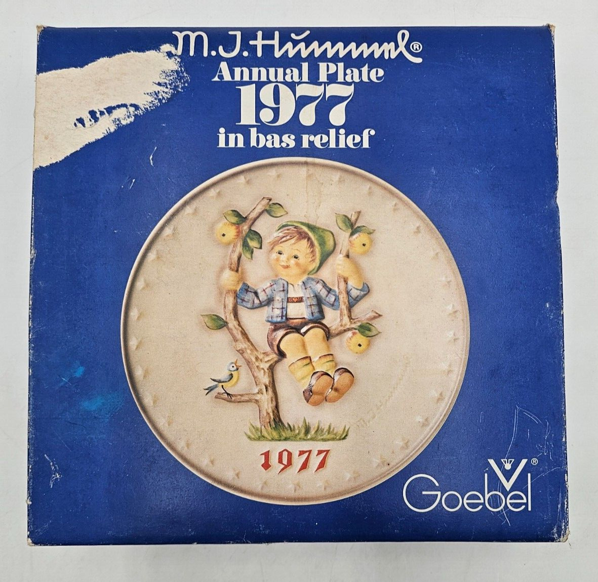 Goebel M. J. Hummel Annual Plate 1977 W Original Box