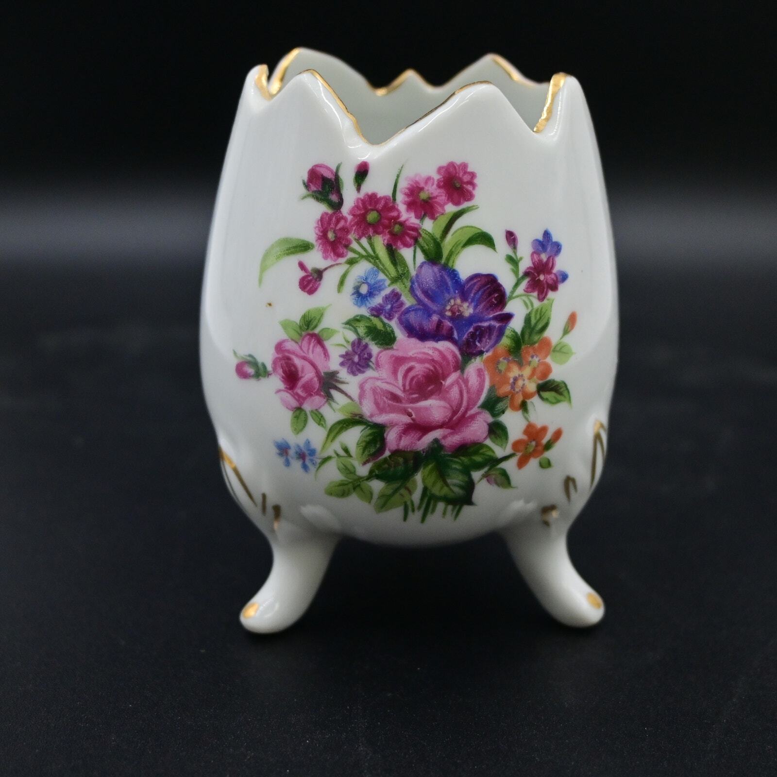 Vintage Floral Cracked Egg Floral Planter Vintage Floral Cracked Egg Floral Planter