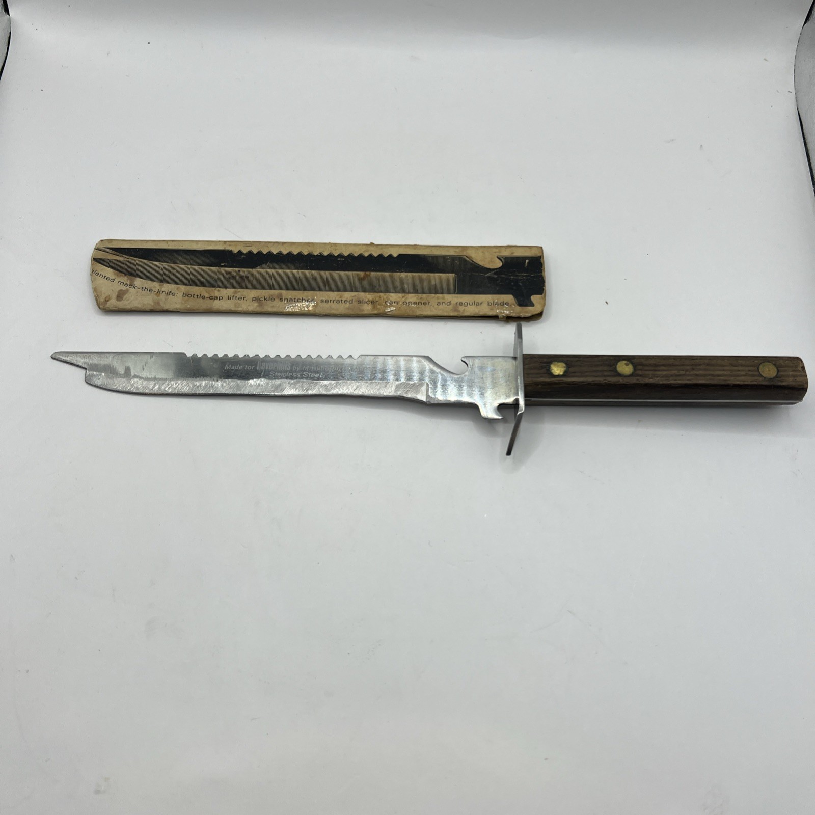 This vintage Haverhills Mitsuboshi bartender's knife This vintage Haverhills Mitsuboshi bartender's knife