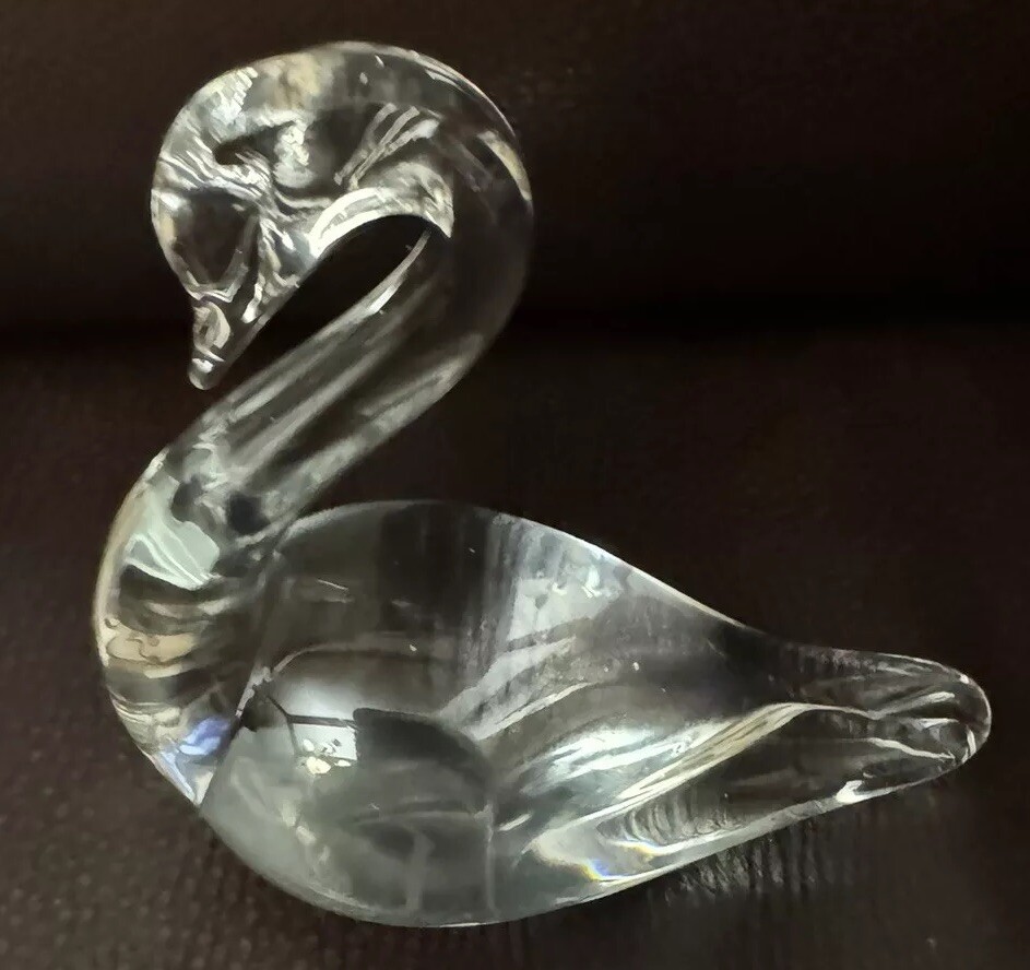 Vintage Swan Ronneby Sweden Art Glass Signed Crystal Konstglas 1961-83 Figurine