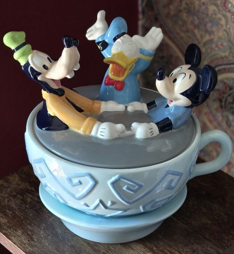 Vintage Retro Rare Mickey Mouse, Goofy & Donald Duck Teacup Cookie Jar  - Disney