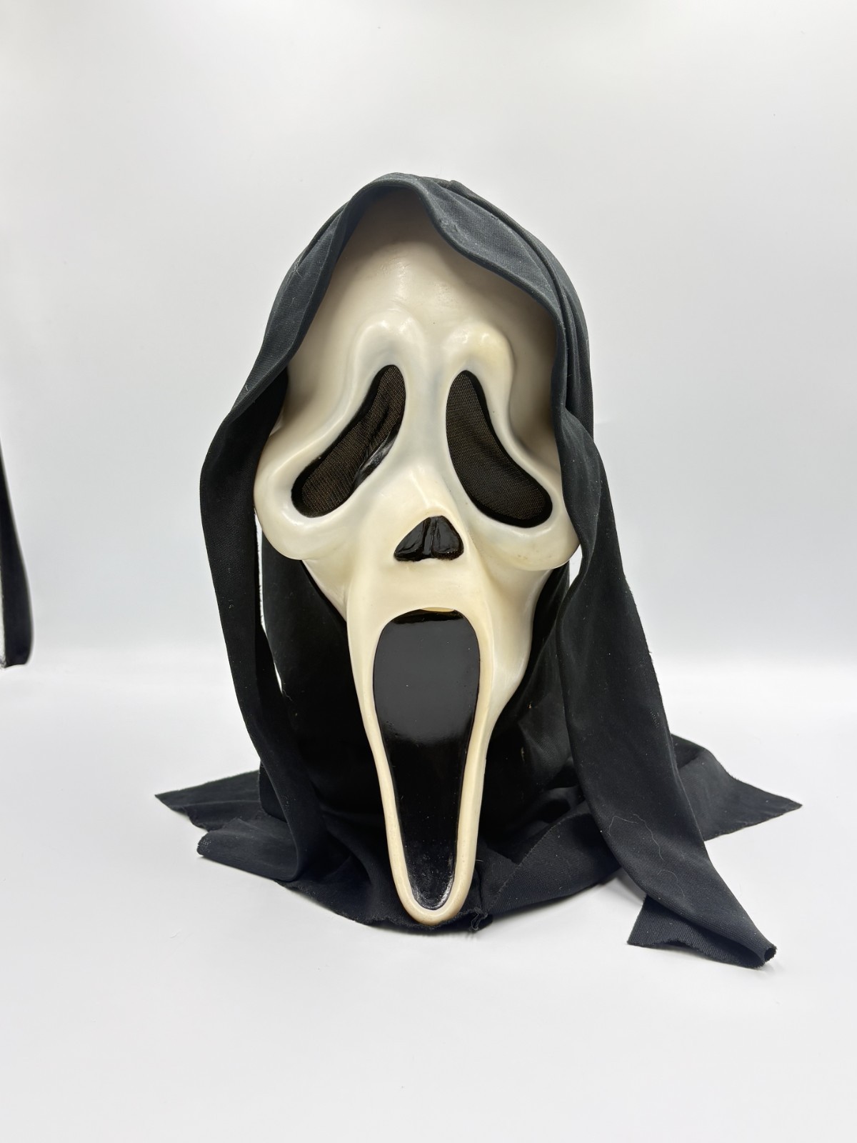 Scream Ghost Face Mask Easter Unlimited Fun World Halloween  #9206 - Vintage