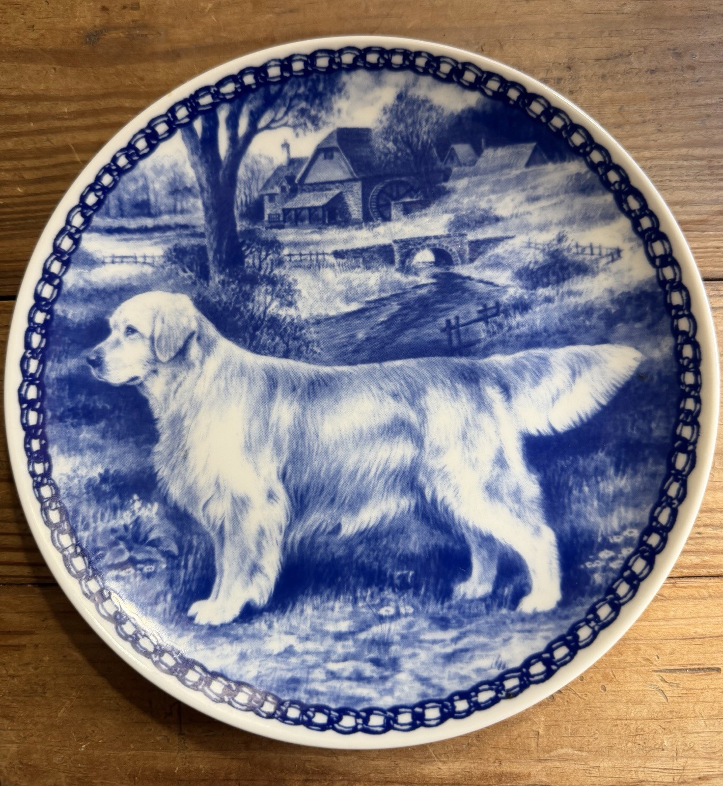 Lekven Design GOLDEN RETRIEVER #7246 Limited Edition RARE Original Dogplate Lekven Design GOLDEN RETRIEVER #7246 Limited Edition RARE Original Dogplate