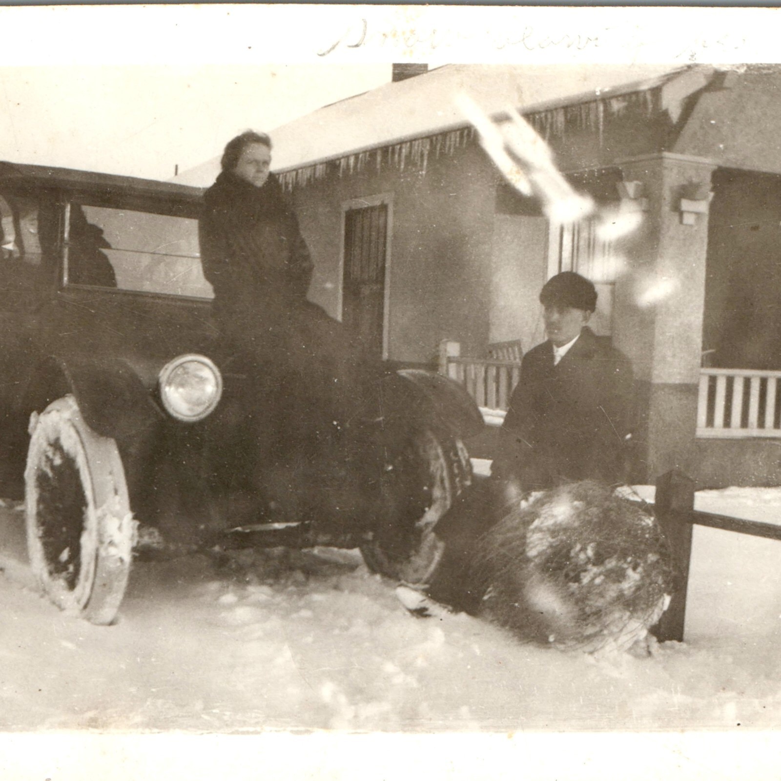Vtg 1910s Snapshot Photo Man Woman Touring Car Snow Giant Tumbleweed Oren House Vtg 1910s Snapshot Photo Man Woman Touring Car Snow Giant Tumbleweed Oren House