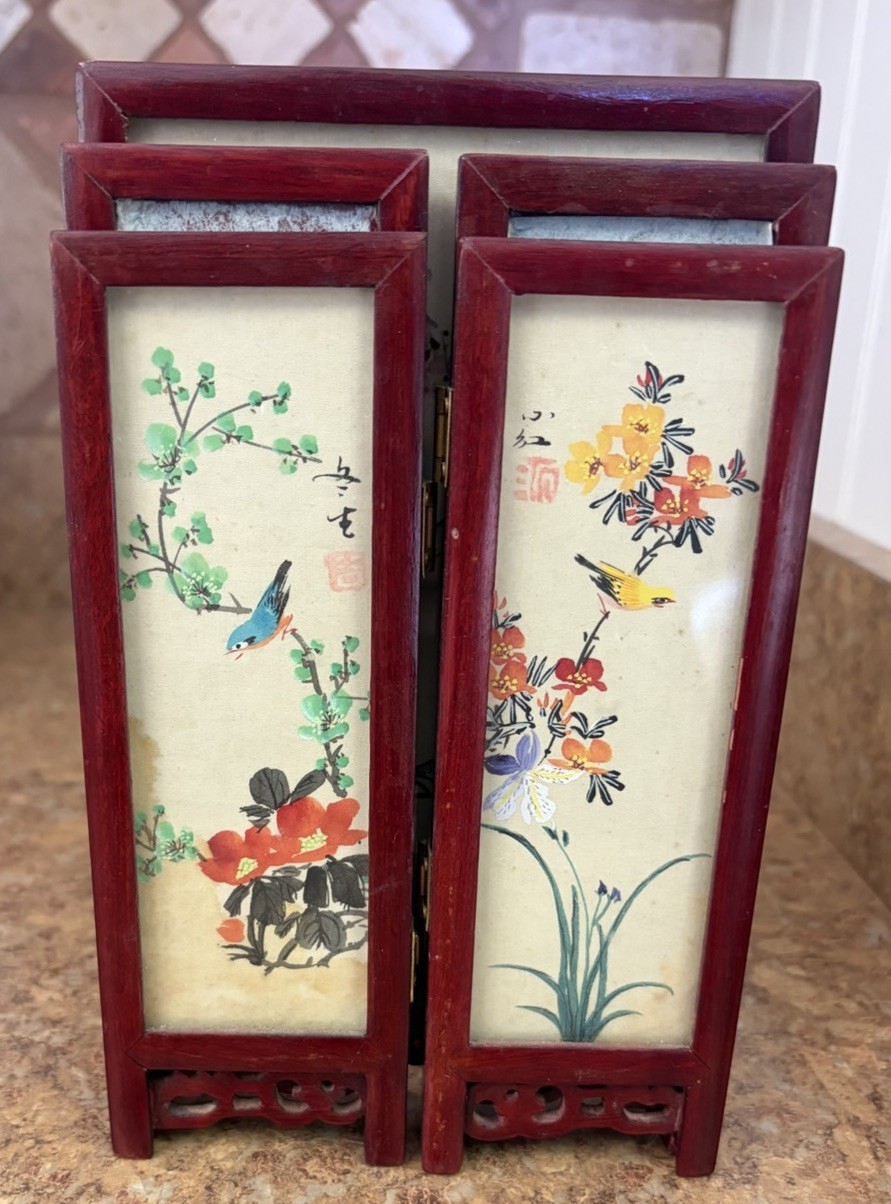 Vintage Miniature Chinese Tabeltop Folding Screen 5 Panels Double Sided