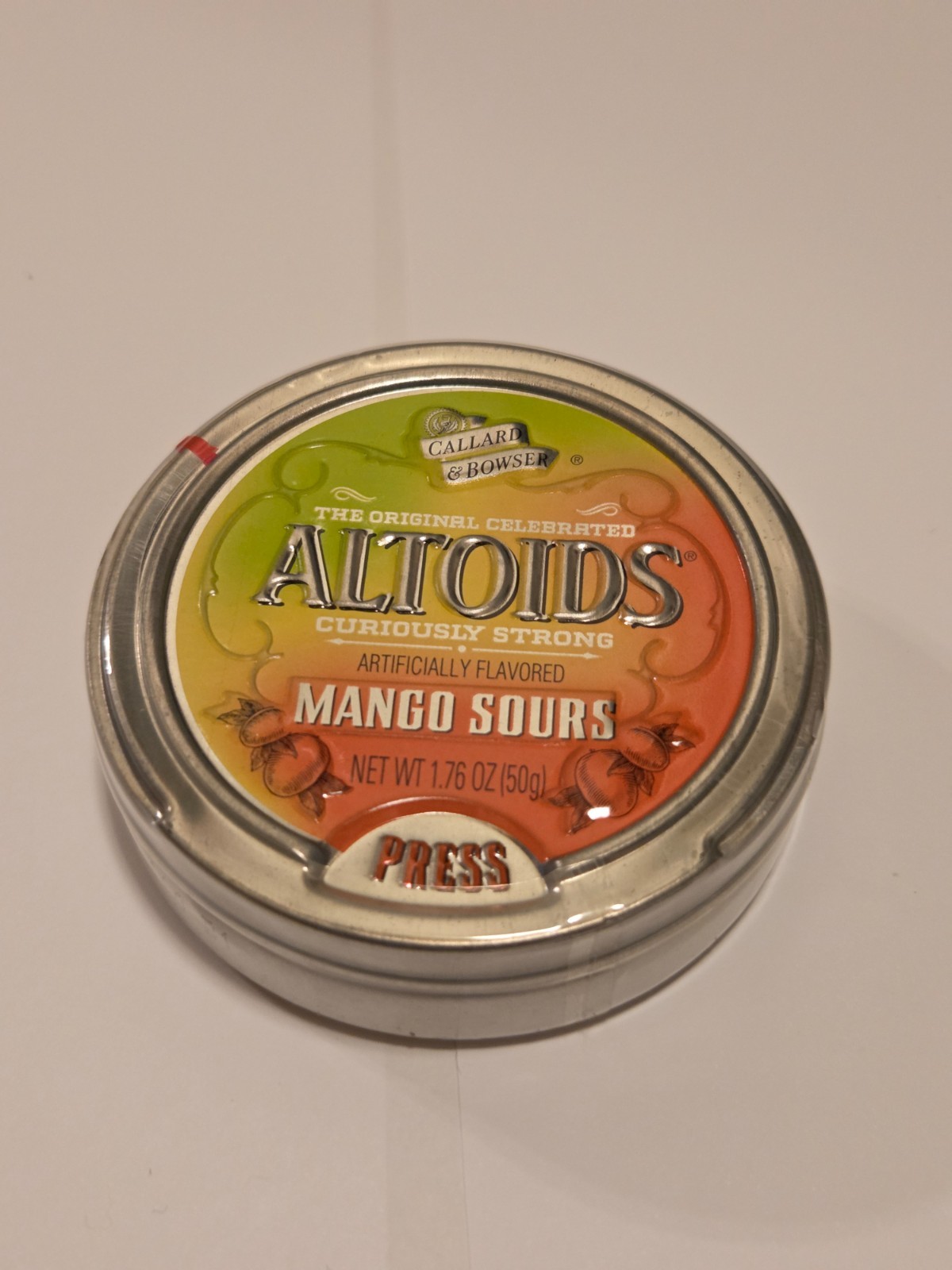 1X NEW SEALED UNOPENED Altoids Mango Sours Candy in Metal Tin NOT RETRO REMAKE 3 1X NEW SEALED UNOPENED Altoids Mango Sours Candy in Metal Tin NOT RETRO REMAKE 3