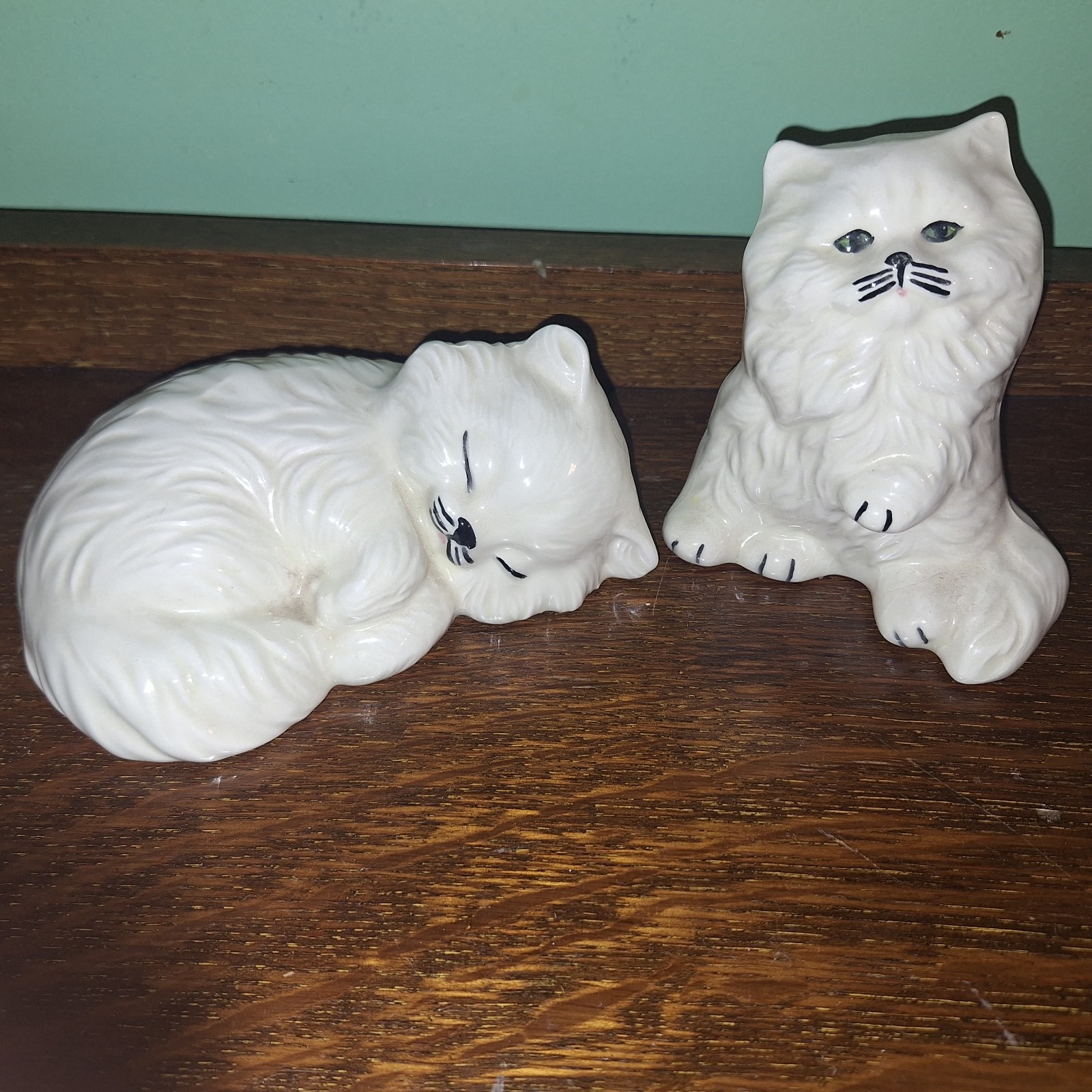 Vintage Persian White Ceramic Cat Green Eyes Sitting And Sleeping Statue Set 2