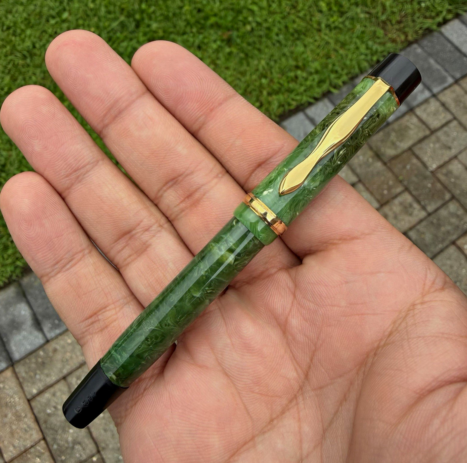 Vintage Montblanc 122 Jade Green Celluloid, 1930s, 14k EF nib-Excellent/Restored Vintage Montblanc 122 Jade Green Celluloid, 1930s, 14k EF nib-Excellent/Restored