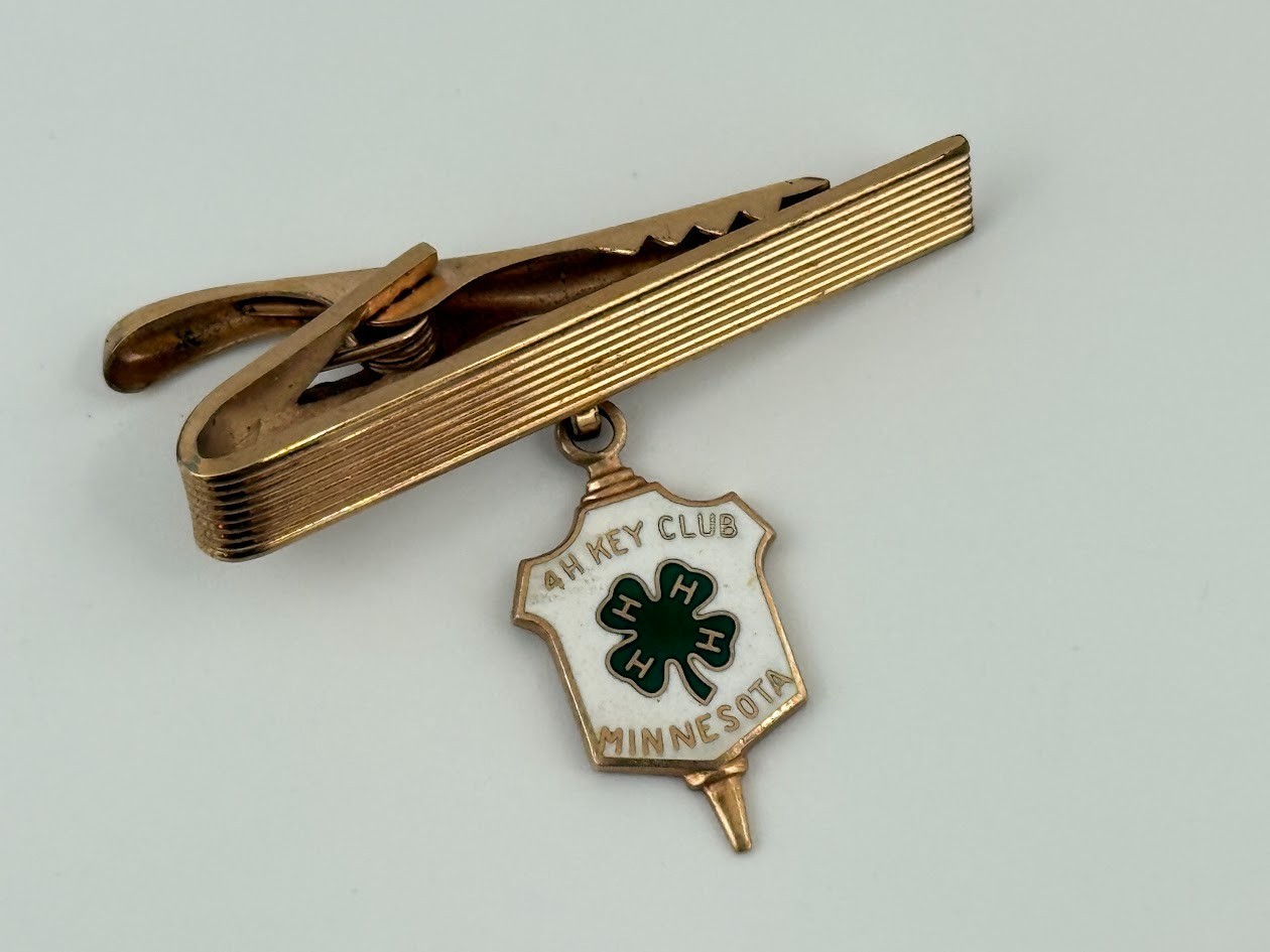 4H Key Club 10K Minnesota Service Key Award Charm Pendant on 12 K GF Tie Clip