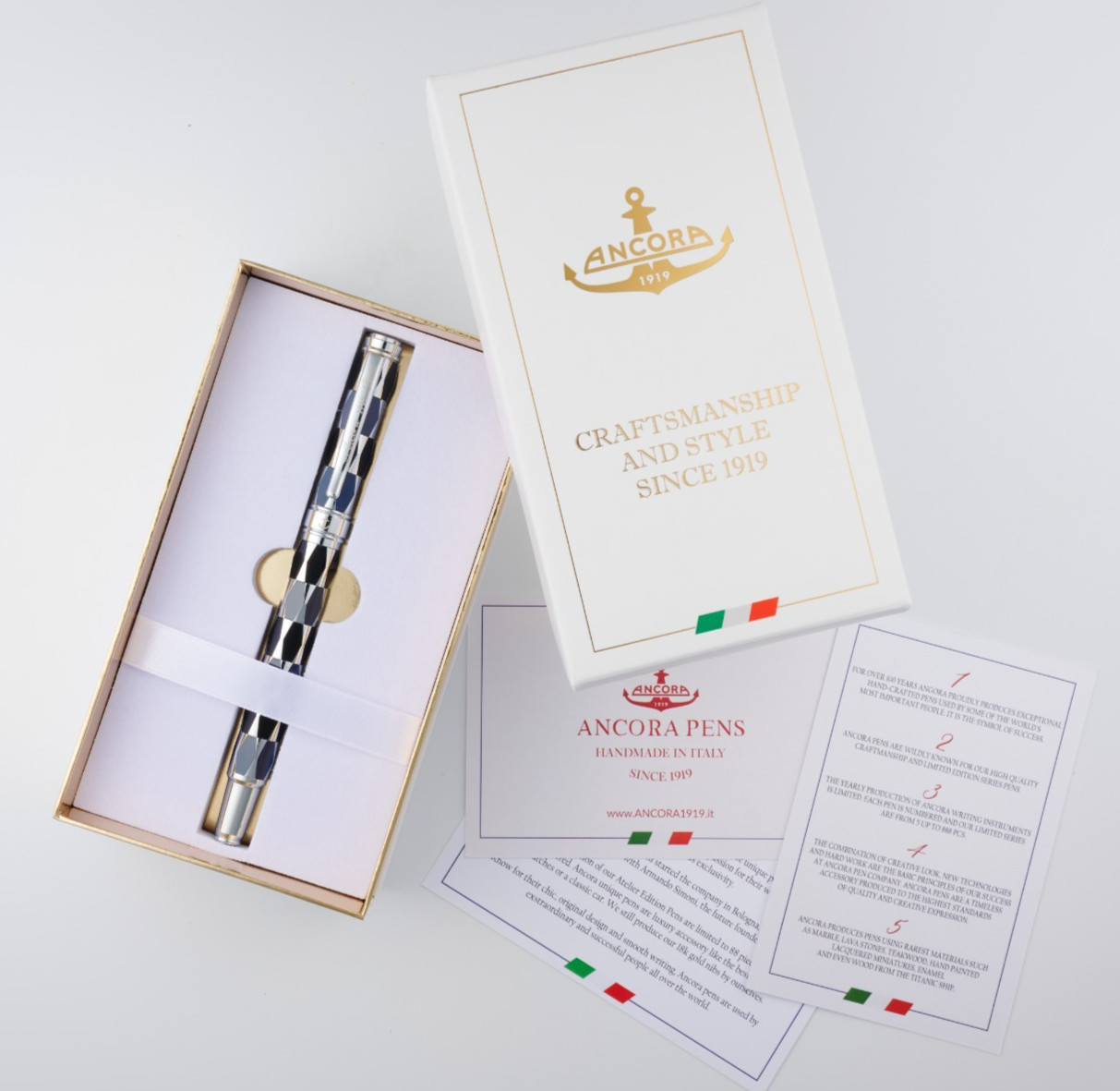 Ancora Masquerade Light Blue Blue Enamel Pen Ltd Edition 88 Italian New Numbered