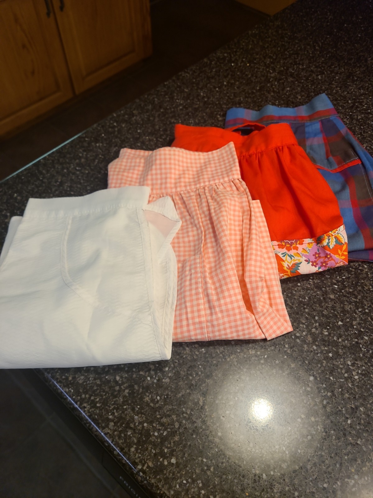 4 Vintage Handmade New Aprons 4 Vintage Handmade New Aprons