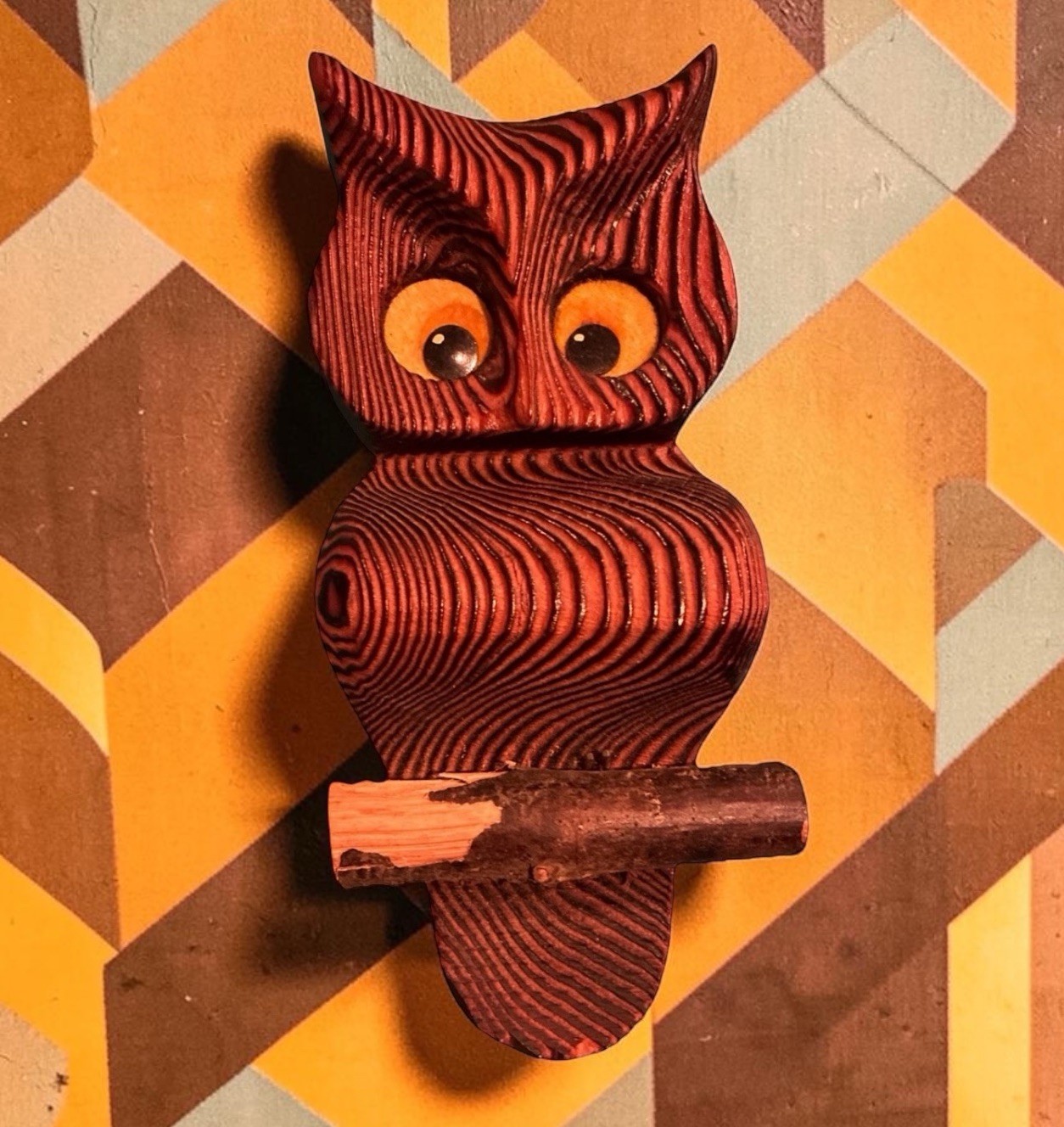Vintage MCM 7” Wood Carved Textured Owl Kitchy Rustic Country Wall Decor 60s 70s