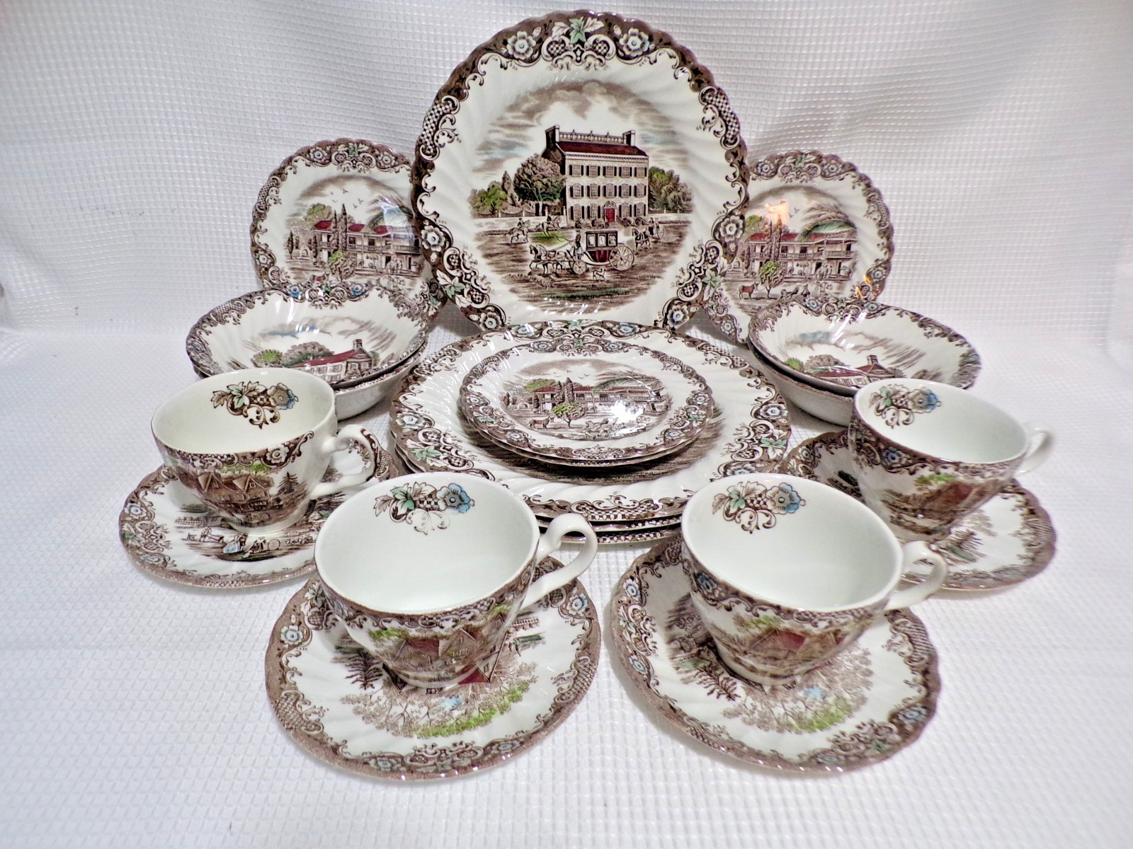 Vintage Heritage Hall Spanish American Hacienda #4411 Service for 4 - 20 Pieces Vintage Heritage Hall Spanish American Hacienda #4411 Service for 4 - 20 Pieces