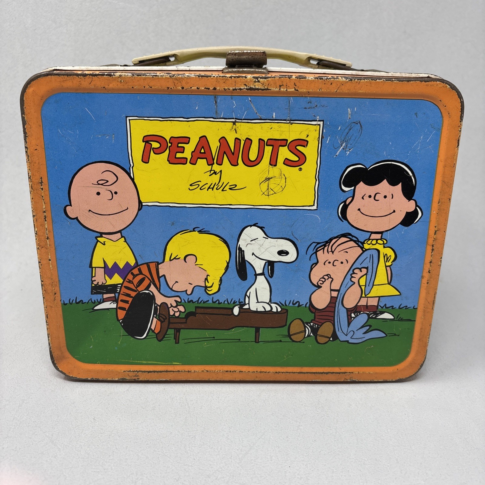 Vintage 1959 Peanuts Metal Lunch Box By Schulz Charlie Brown Snoopy - NO Thermos Vintage 1959 Peanuts Metal Lunch Box By Schulz Charlie Brown Snoopy - NO Thermos