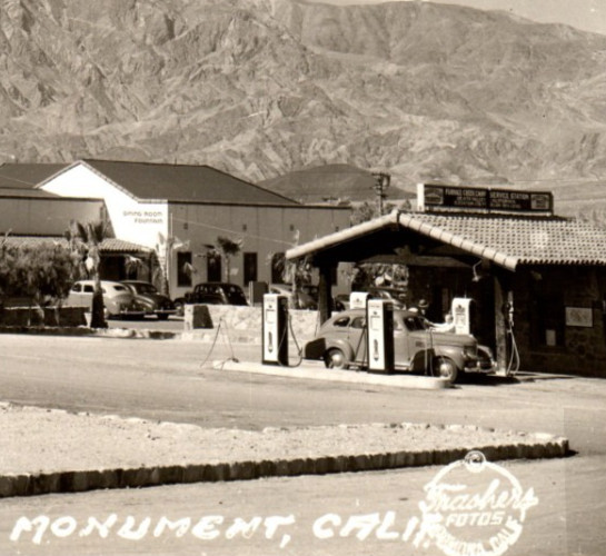 C.1950 RPPC DEATH VALLEY FURNACE CREEK CAMP GAS STATION CARS PHOTO Postcard Q26 C.1950 RPPC DEATH VALLEY FURNACE CREEK CAMP GAS STATION CARS PHOTO Postcard Q26
