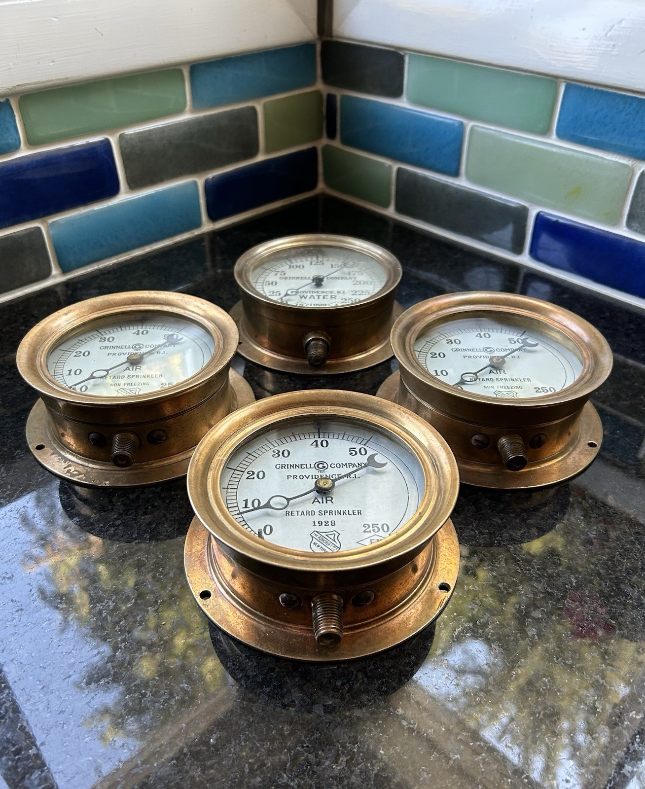 Antique Brass Water Air Sprinkler Gauge Set 4 Grinnell Co 1928 1929 Wow Antique Brass Water Air Sprinkler Gauge Set 4 Grinnell Co 1928 1929 Wow