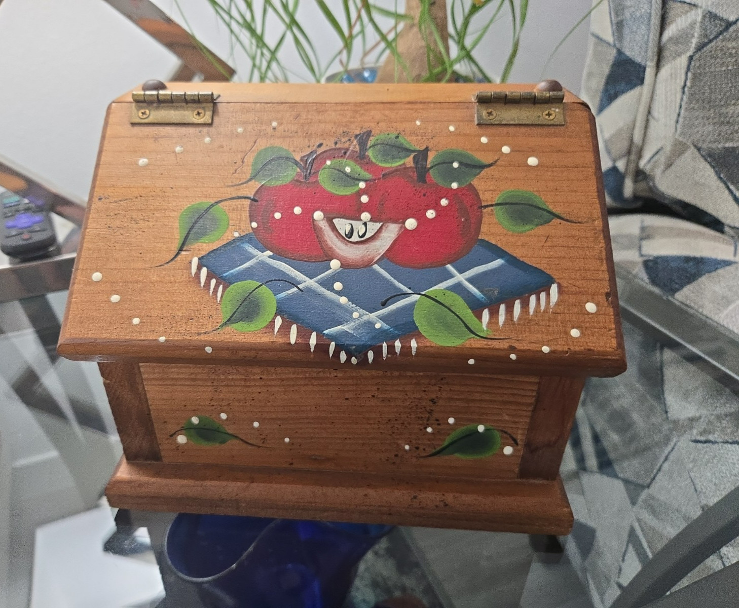Handpainted Wood Country Recipe Box Hinged Lid Apple Vintage Farmhouse Kitchen