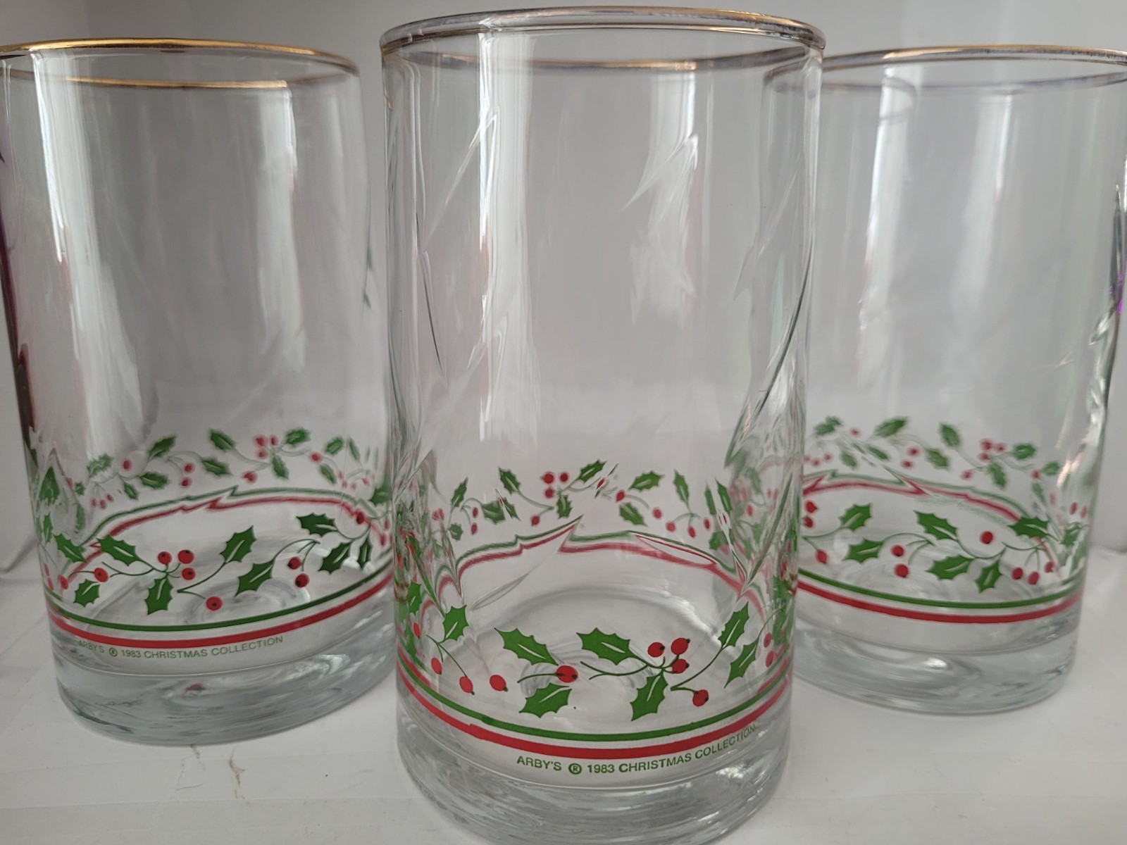 Vintage 1983 Arbys Christmas Collection Holly Berry Glasses Gold Rim Set of 3