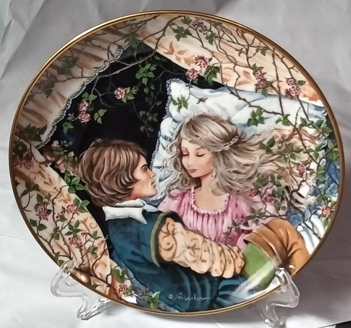 KRAISER PORCELAIN COLLECTOR PLATE--SLEEPING BEAUTY KRAISER PORCELAIN COLLECTOR PLATE--SLEEPING BEAUTY