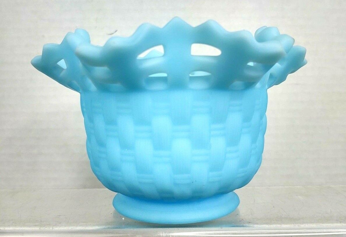 Fenton VTG Blue Satin Frosted Glass Basket weave Vase Trinket Home Décor Bowl 