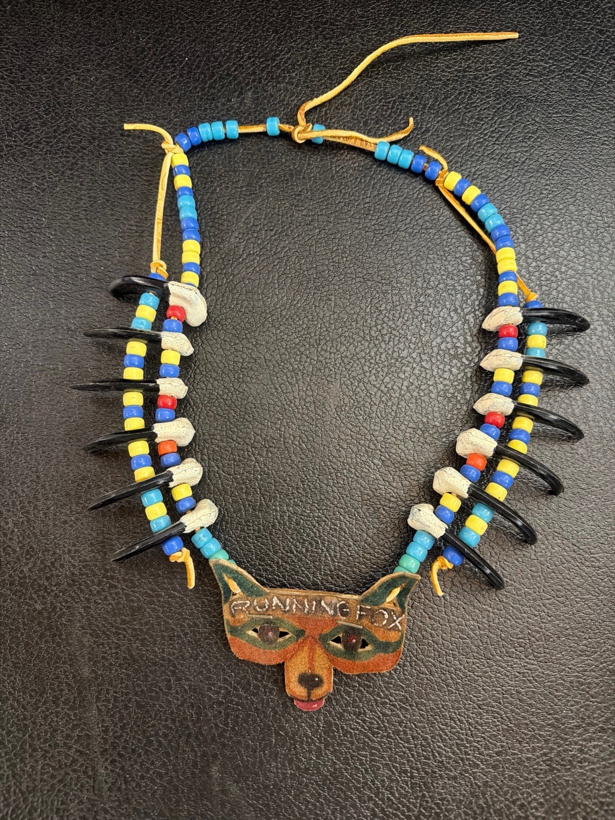 Vintage Native American Style Claw Necklace Leather Running Fox Beaded 14 Vintage Native American Style Claw Necklace Leather Running Fox Beaded 14