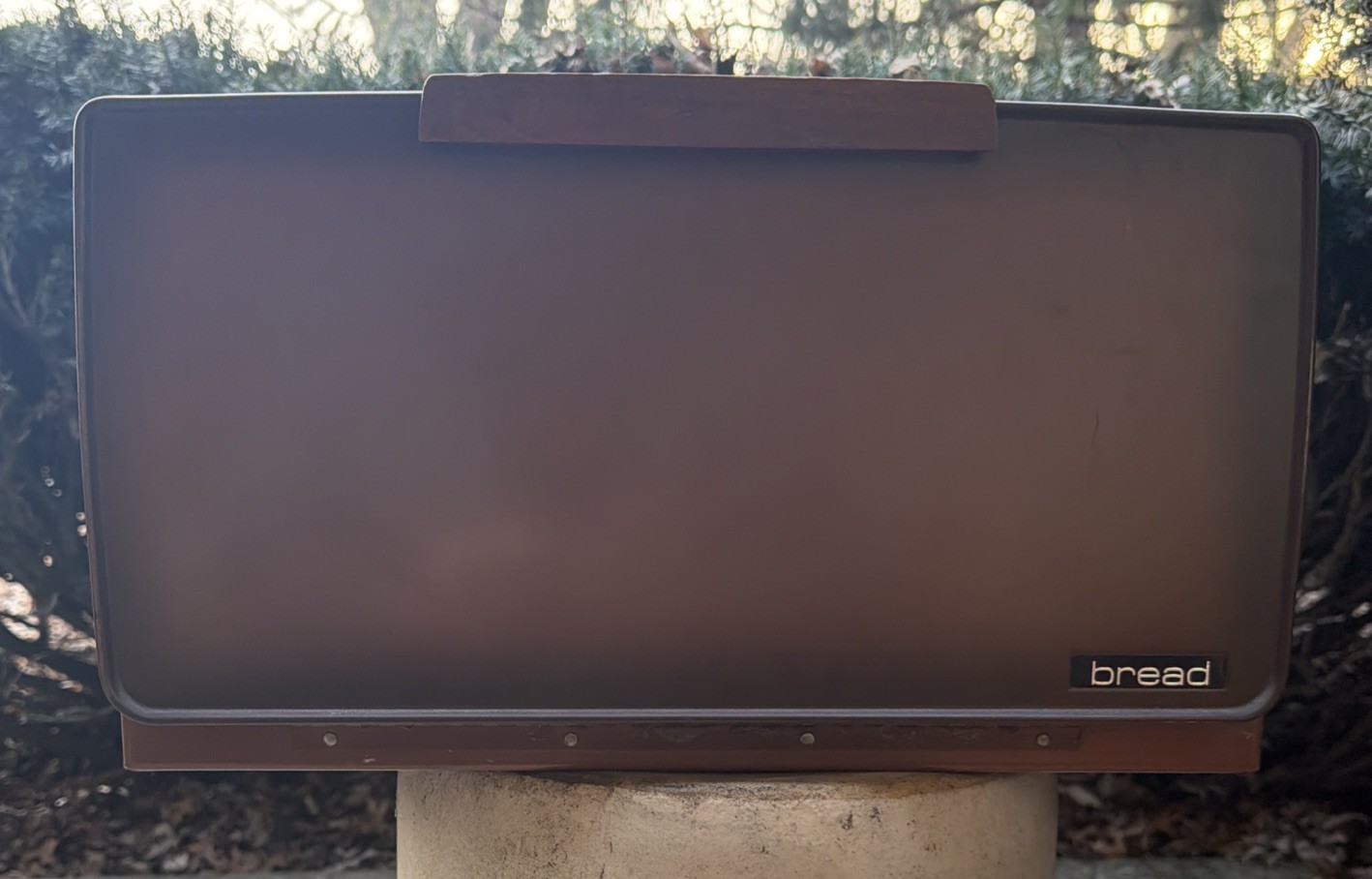 VTG 1960s 1970s MCM Lincoln BeautyWare Brown Metal Bread Box 17” x 9.5” x 11” VTG 1960s 1970s MCM Lincoln BeautyWare Brown Metal Bread Box 17” x 9.5” x 11”