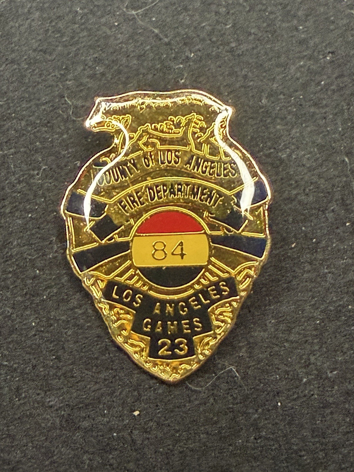 Vintage 1984 Los Angeles Olympics LA County Fire Department Badge Pin NEW 