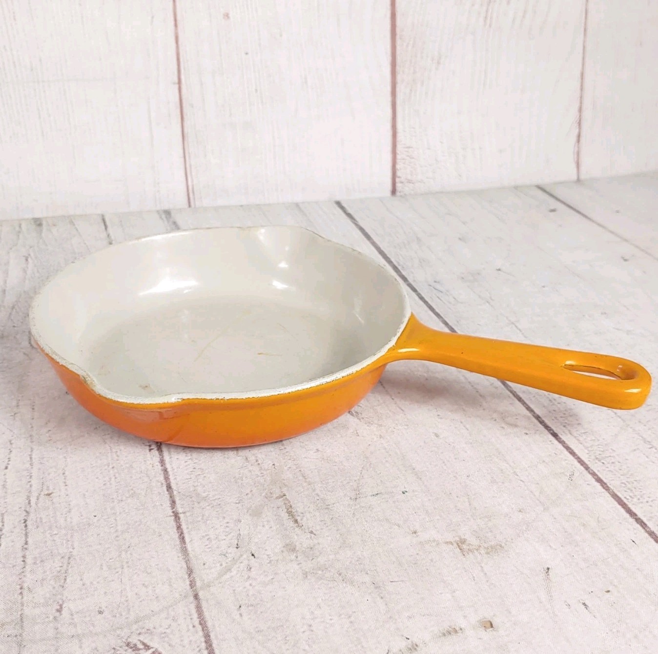 VINTAGE - Cousances Le Creuset #16 Orange Flame 6 VINTAGE - Cousances Le Creuset #16 Orange Flame 6