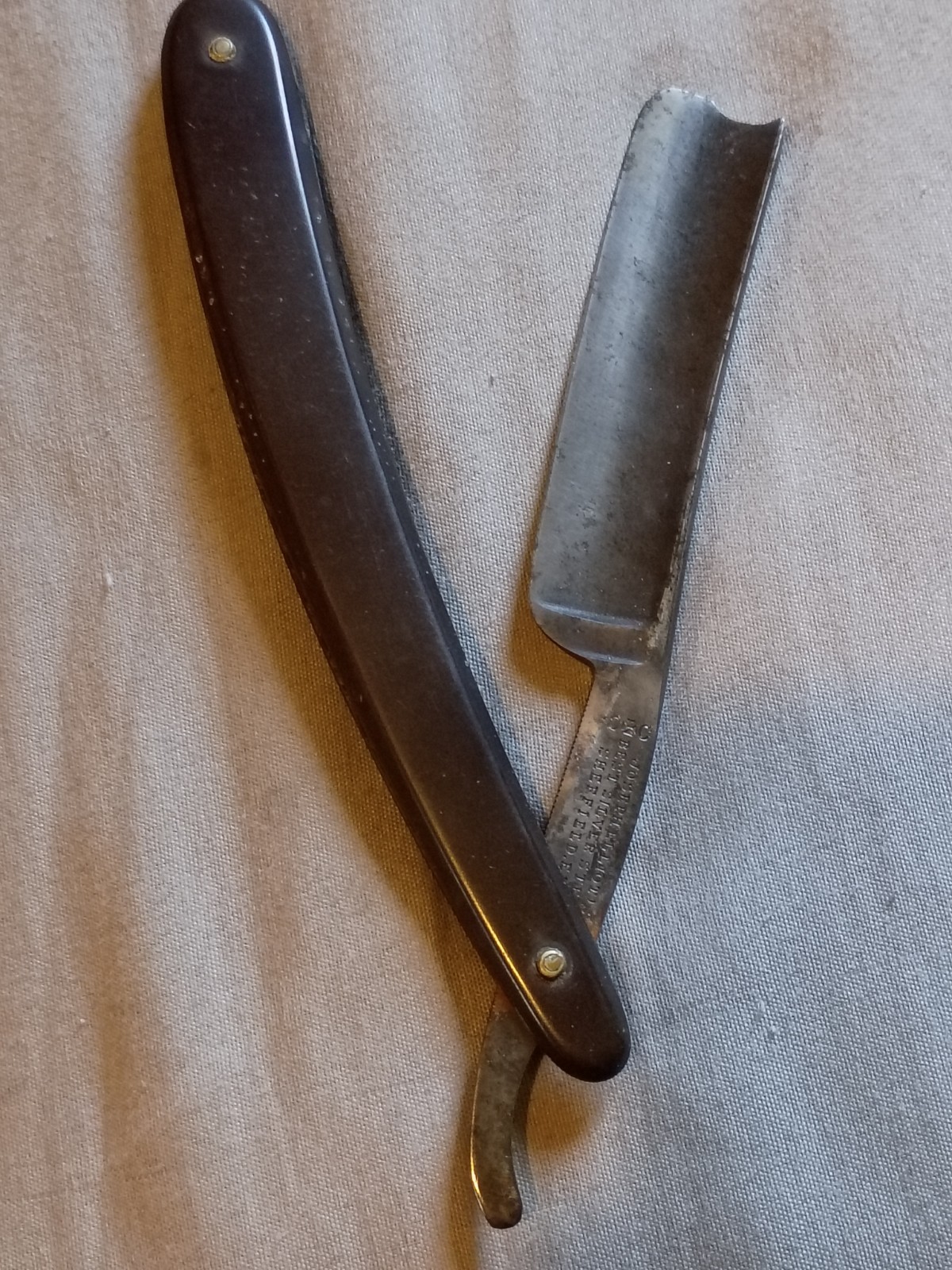 Antique Joseph Elliot's Best Silver Steel Sheffield Straight Razor.