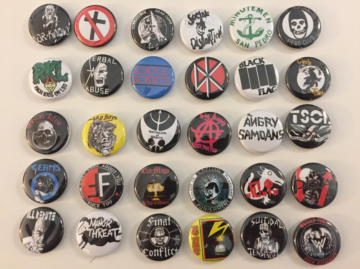 Huge Set 30 Punk Band 1