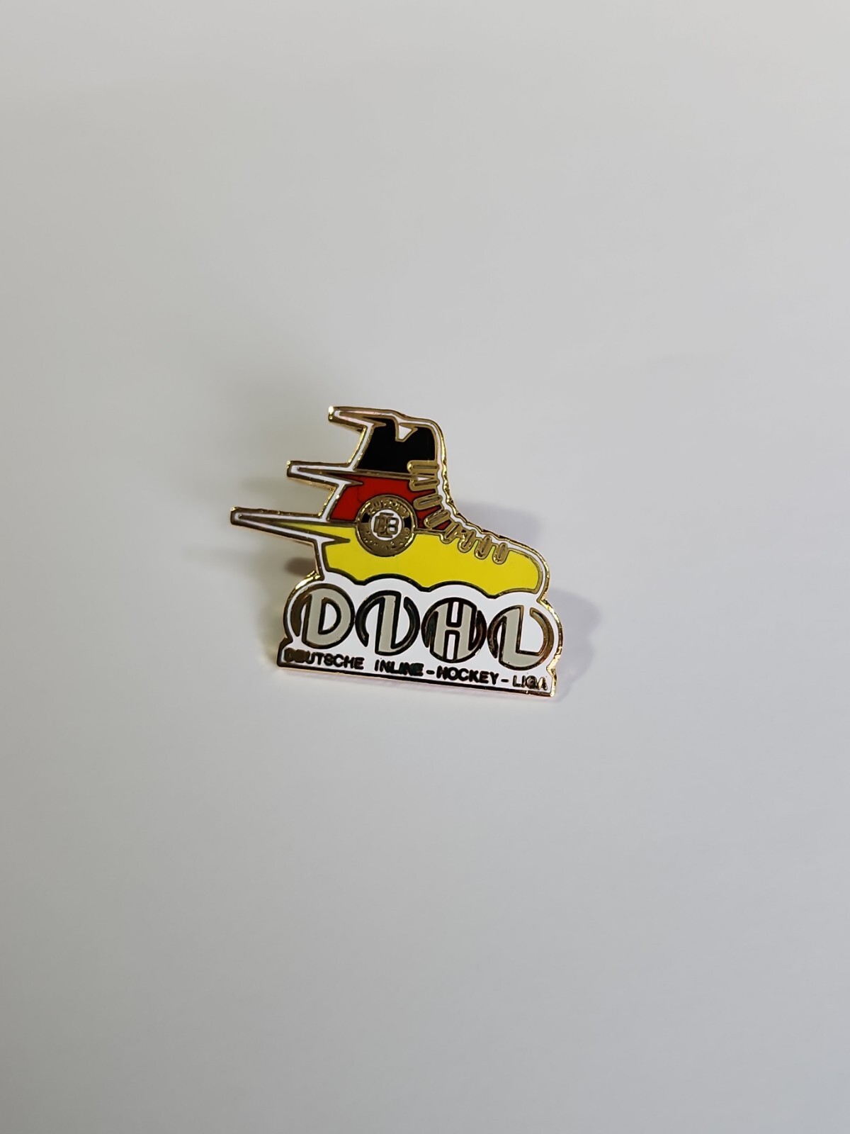 DIHL Deutsche Inline Liga Lapel Hat Jacket Pin RARE