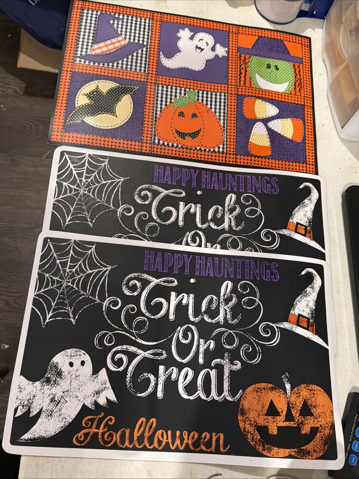 Set Of 3 VTG Halloween Place Mats Ghost Pumpkins 2 Are The Same