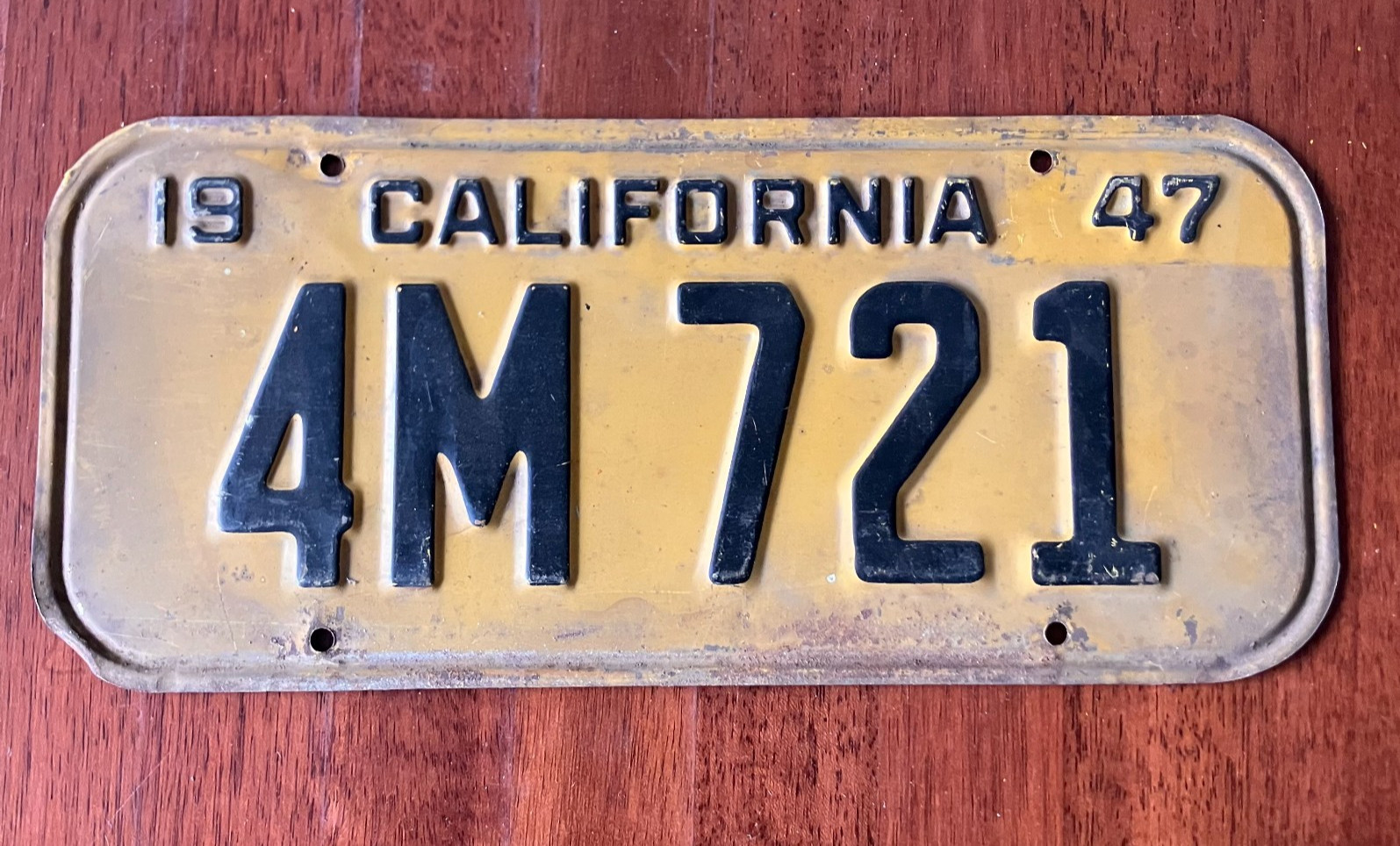 Vintage 1947 Yellow California License Plate 4M 721 RARE FIND