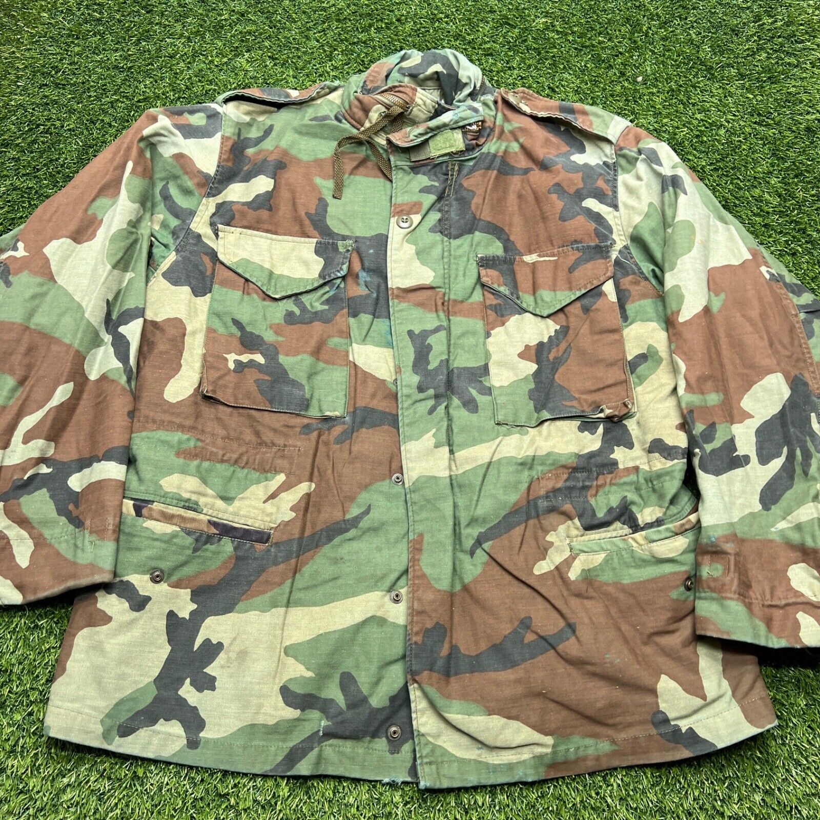 VTG 90s US Military Cold Weather Field Coat Medium Short Woodland Army